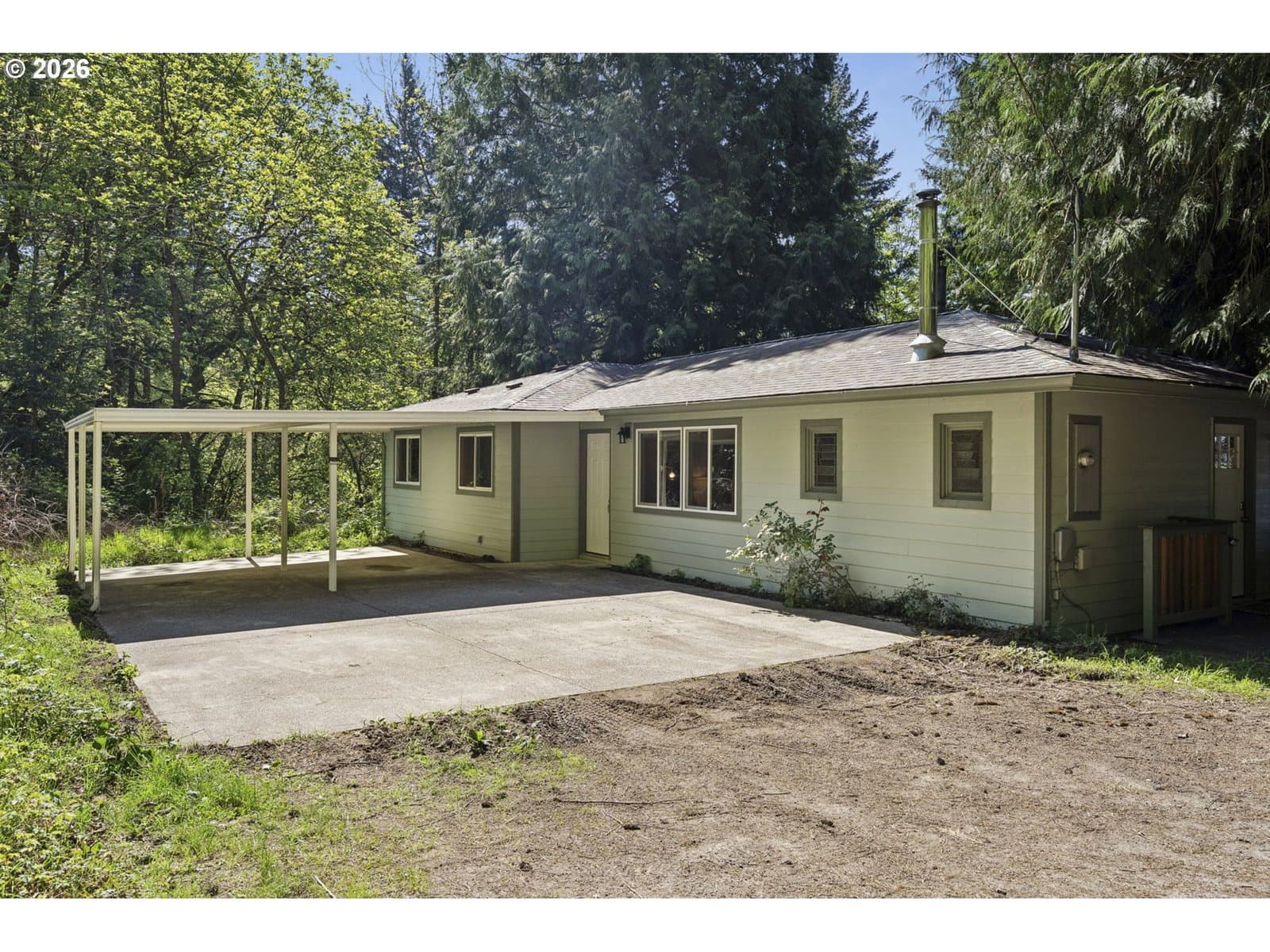Listing photo 1 of 6