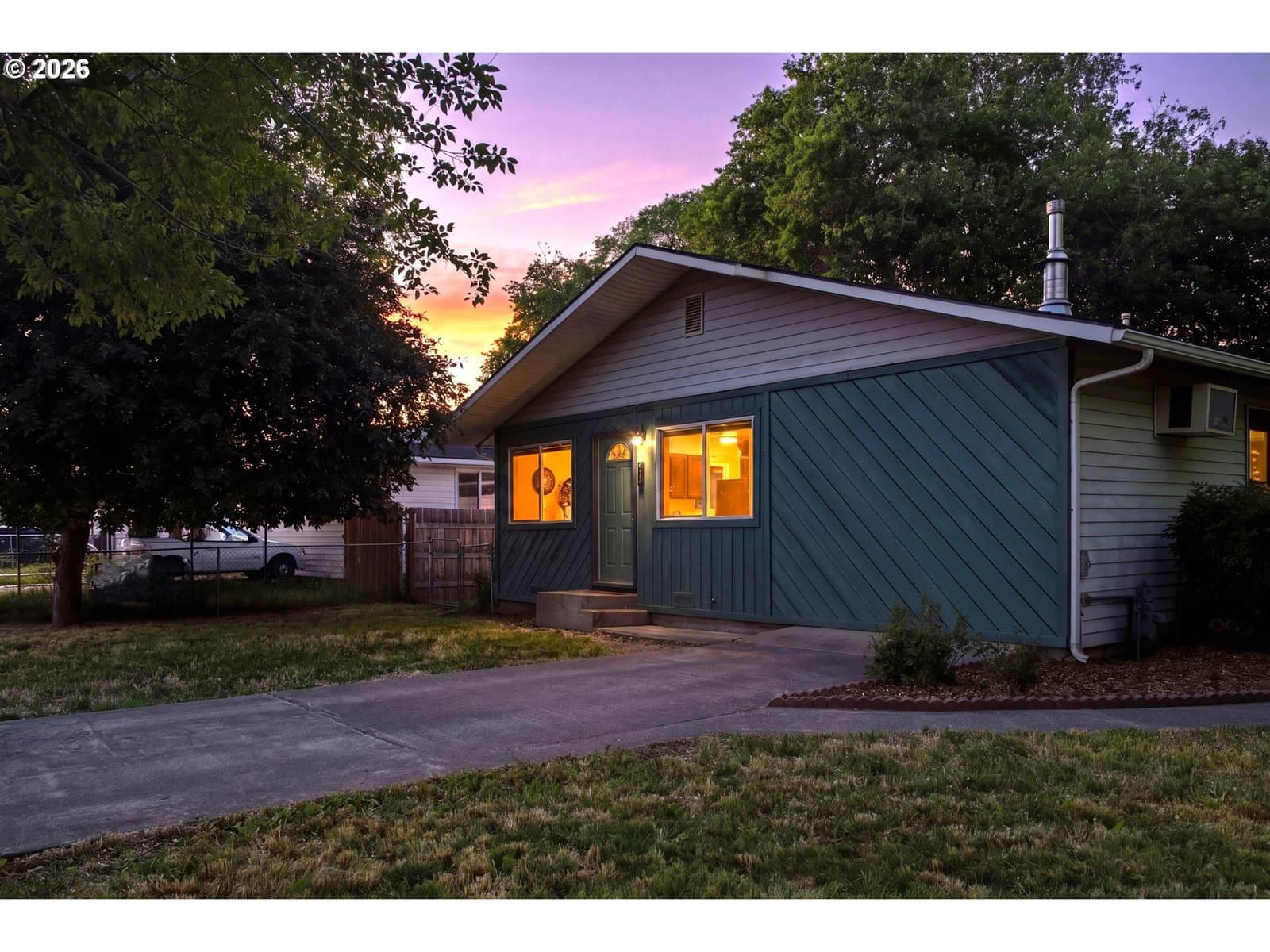 Primary listing photo, 513 W COLLINS ST, Goldendale, WA, 98620
