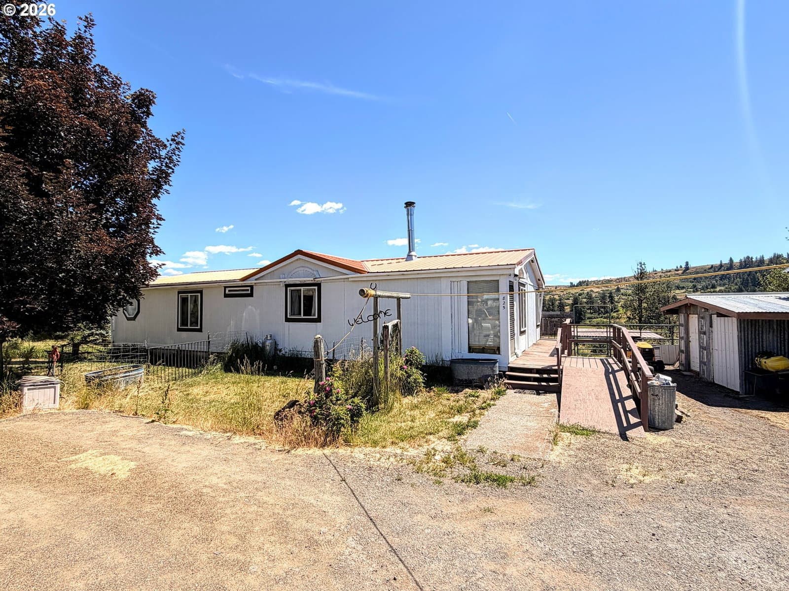 Listing photo 1 of 6