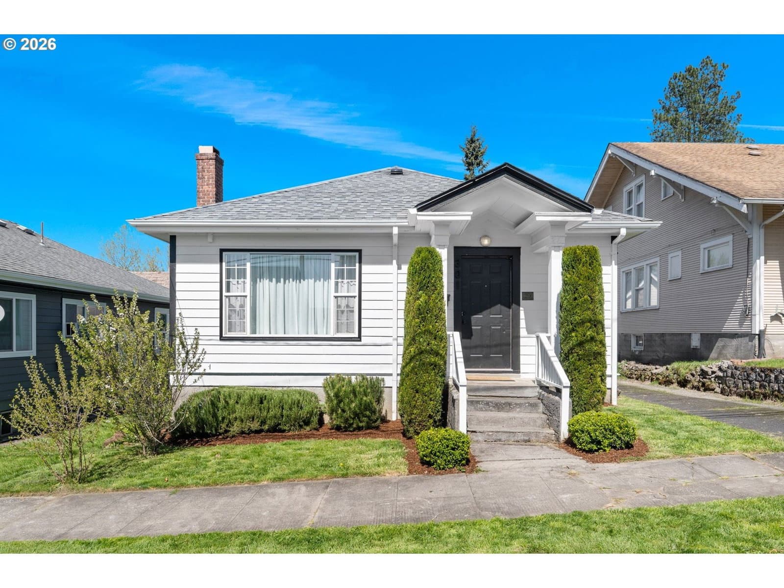 Primary listing photo, 301 COLUMBIA ST, Kelso, WA, 98626