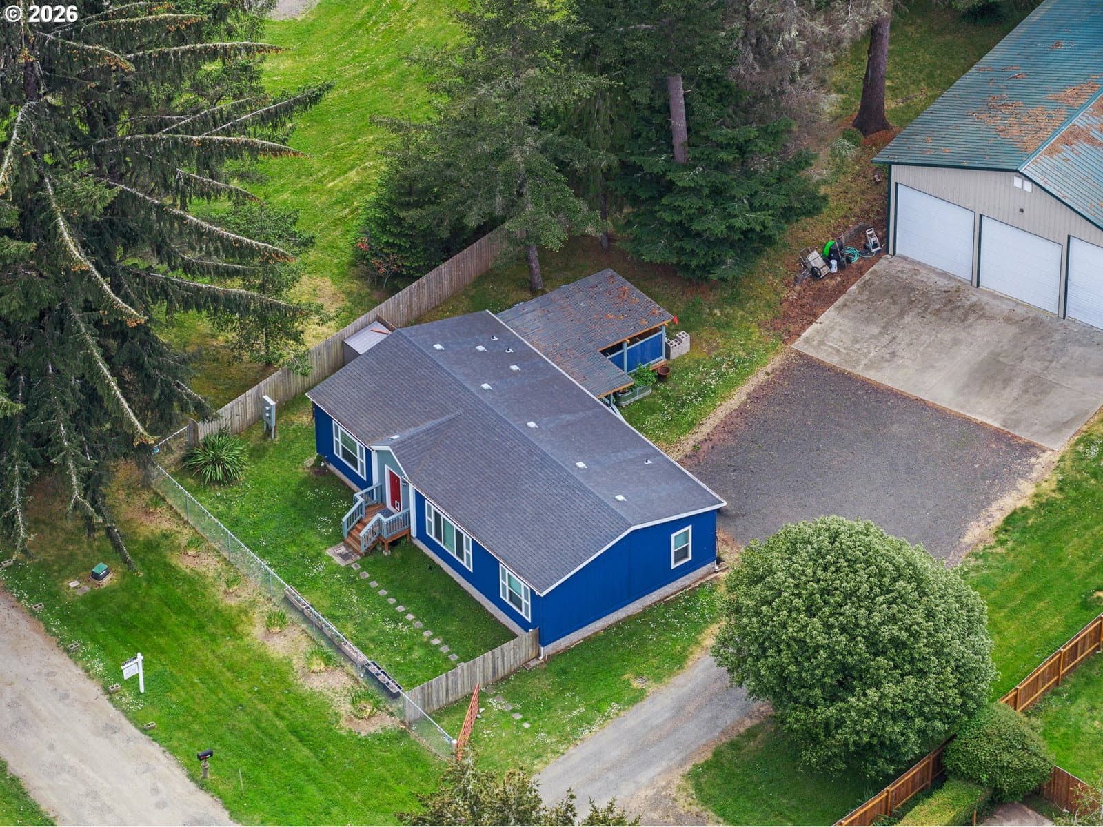 Listing photo 1 of 6