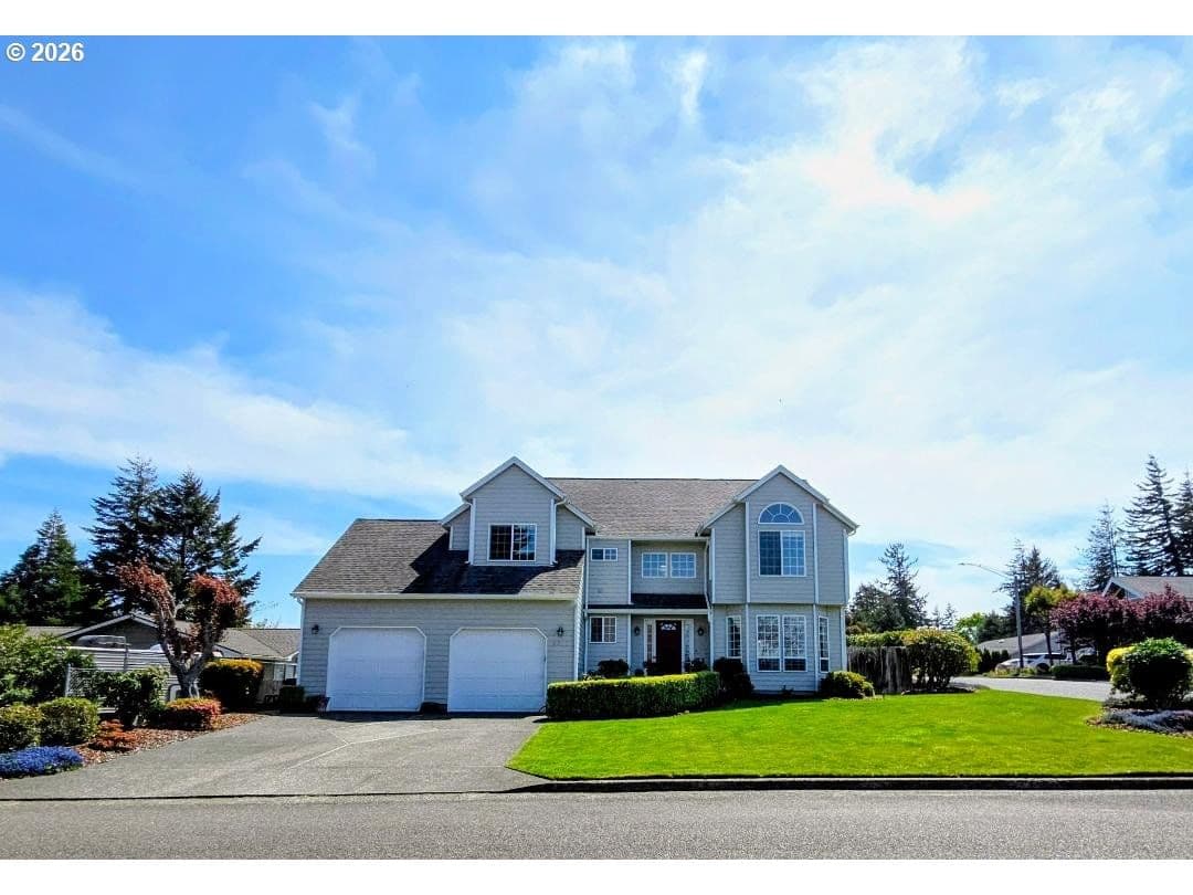 Listing photo 1 of 6