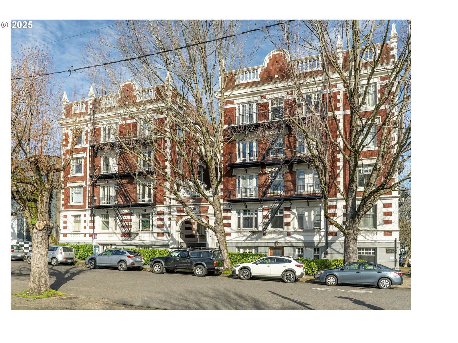 Primary listing photo, 1811 NW COUCH ST #410, Portland, OR, 97209
