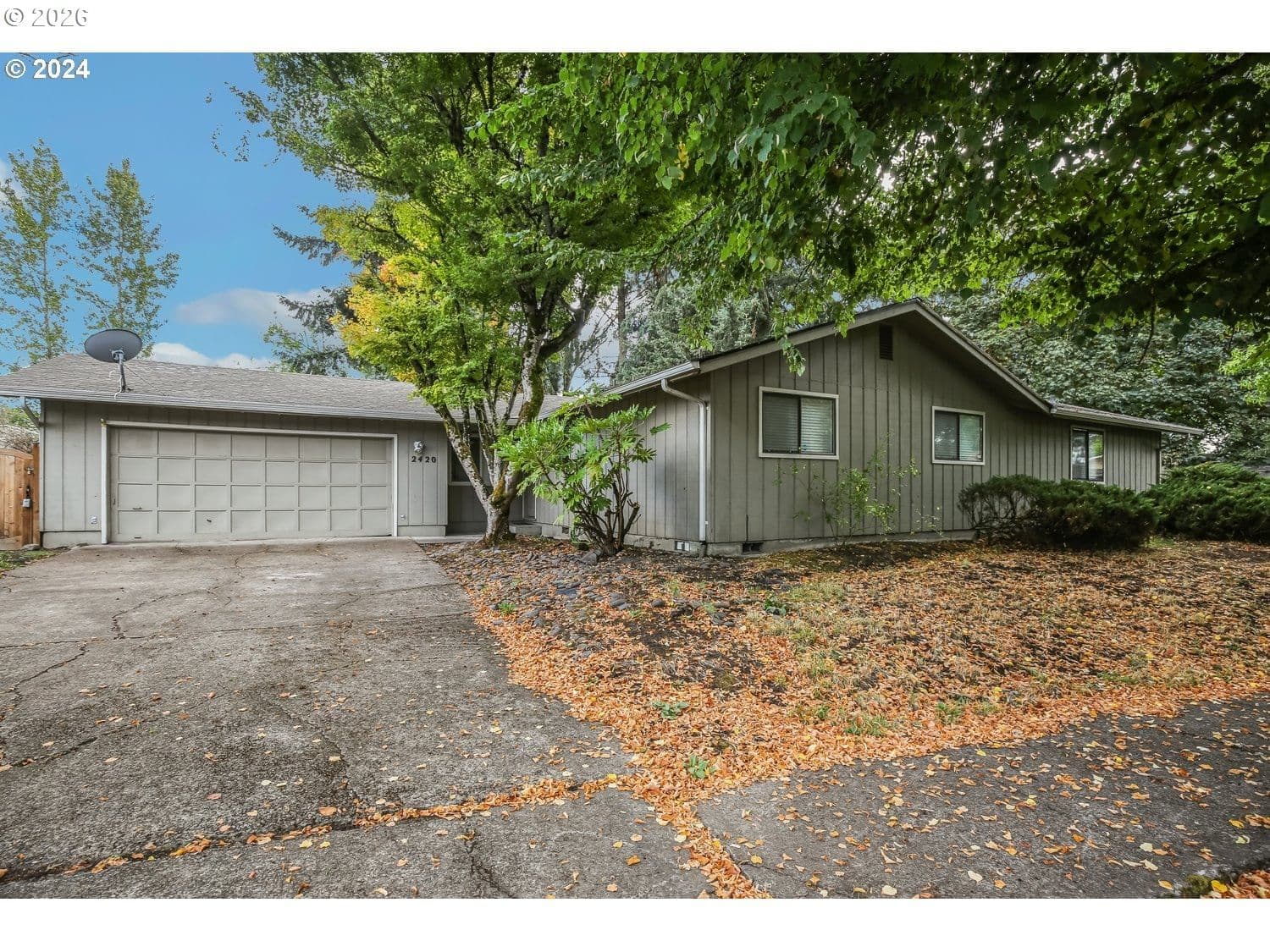 Primary listing photo, 2420 WILLONA DR, Eugene, OR, 97408