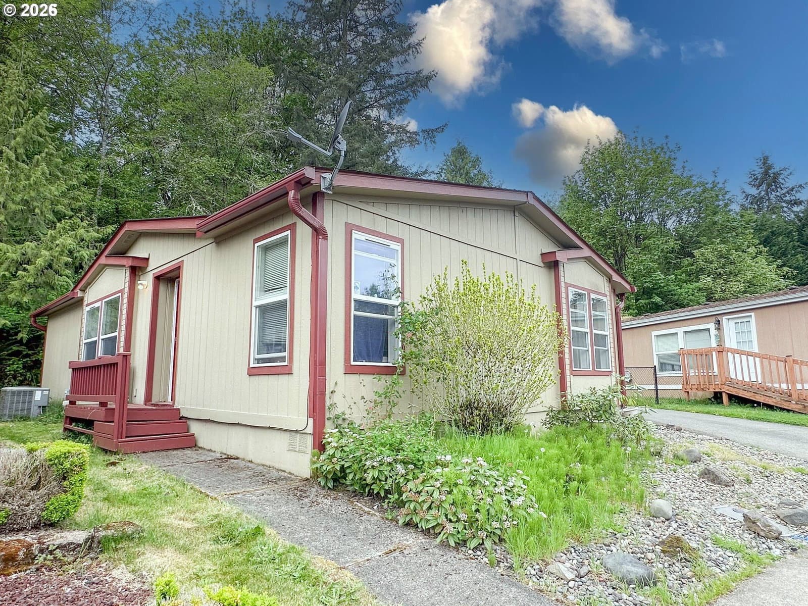 Primary listing photo, 6 S GEE CREEK LOOP, Ridgefield, WA, 98642