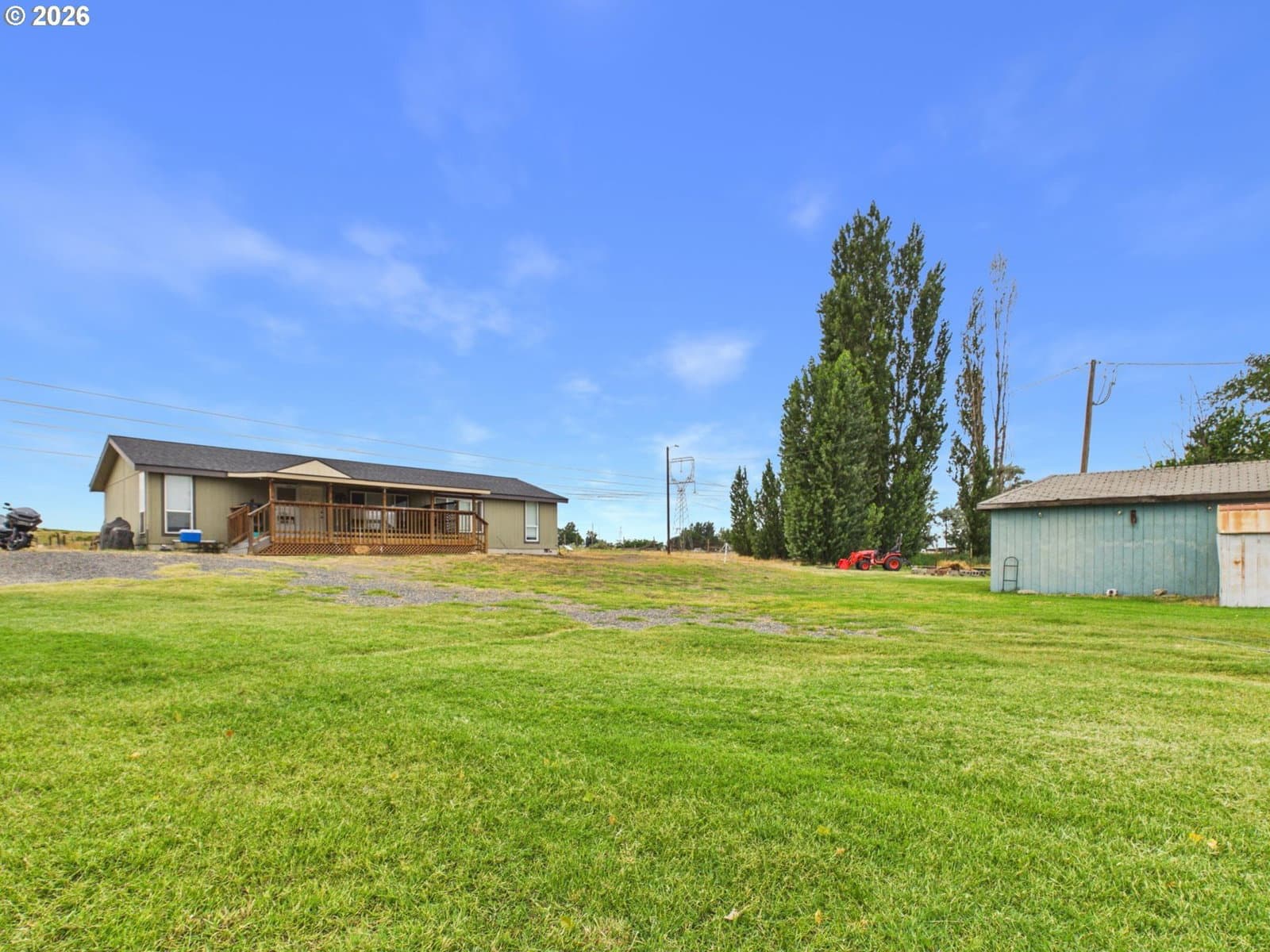 Listing photo 1 of 6