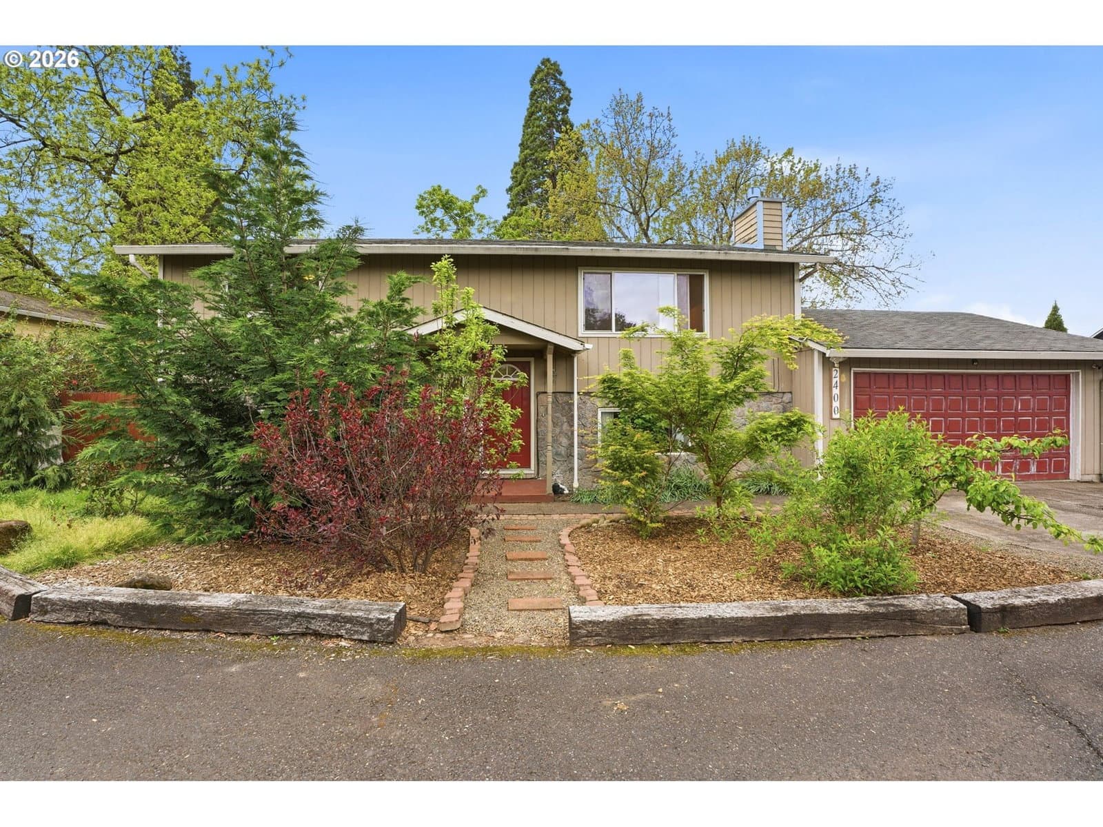 Primary listing photo, 2400 SE HAYWARD WAY, Milwaukie, OR, 97267