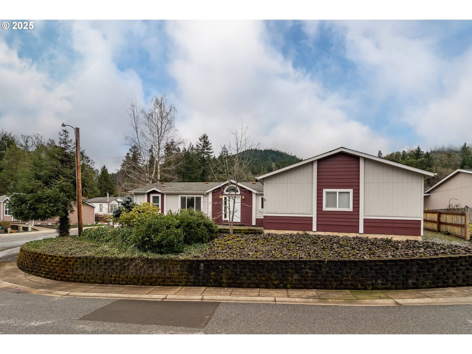 Primary listing photo, 115 SAMANTHA WAY, Canyonville, OR, 97417