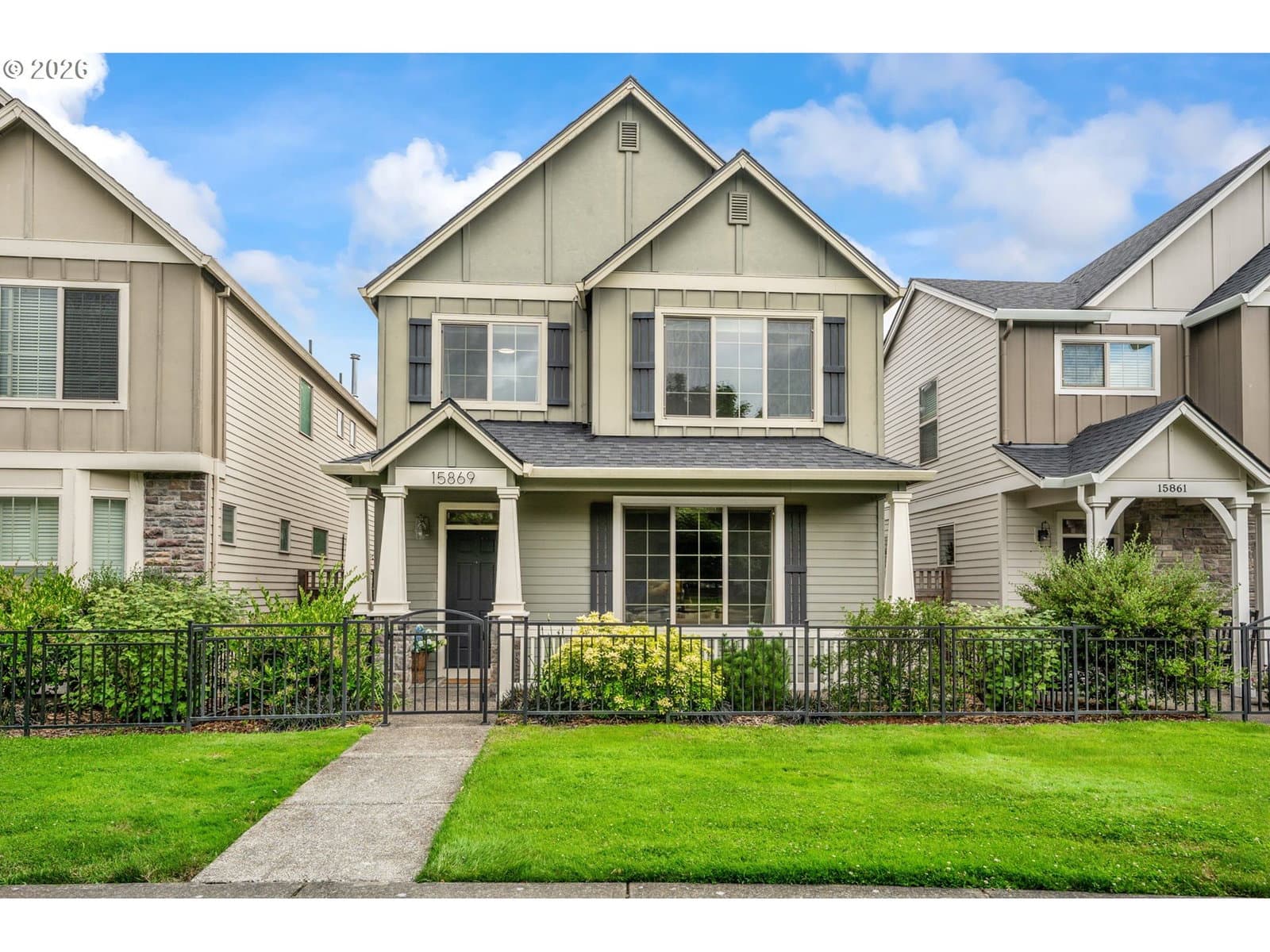 Listing photo 1 of 6