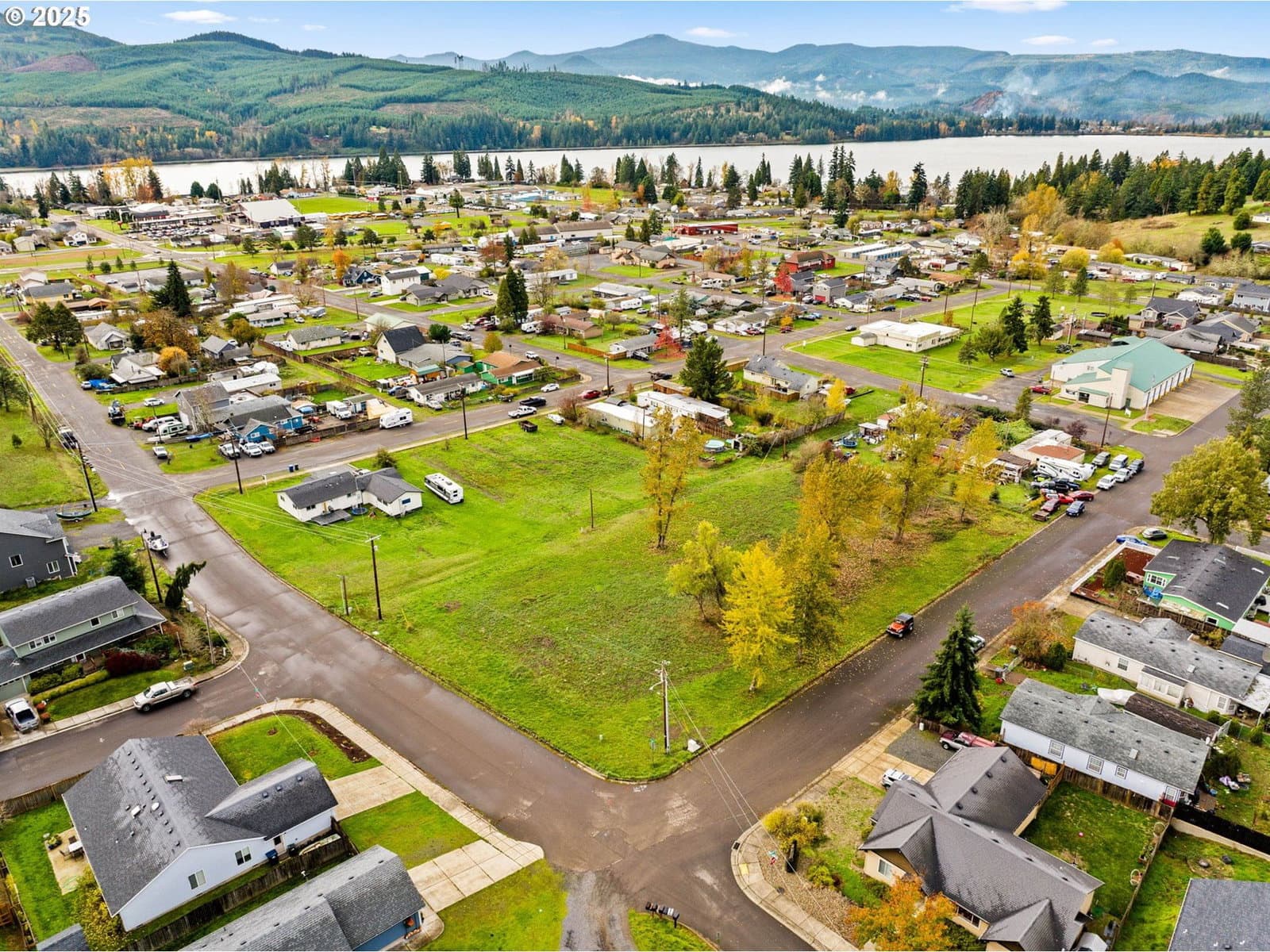 Primary listing photo, 287 E 3RD ST, Lowell, OR, 97452