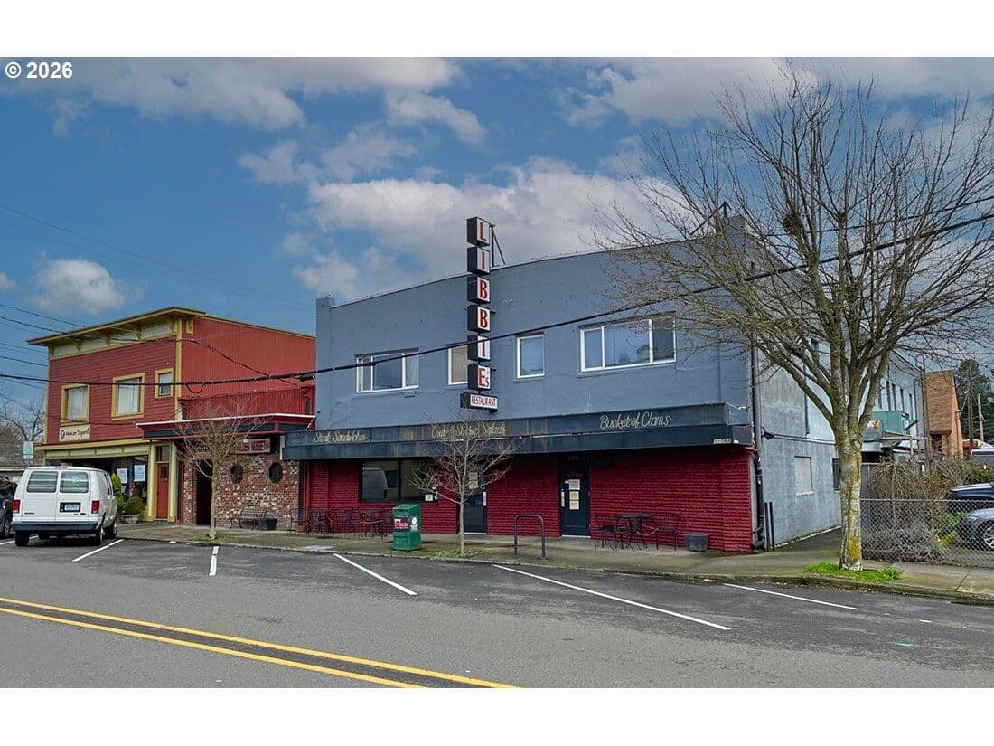 Primary listing photo, 11056 SE MAIN ST, Milwaukie, OR, 97222