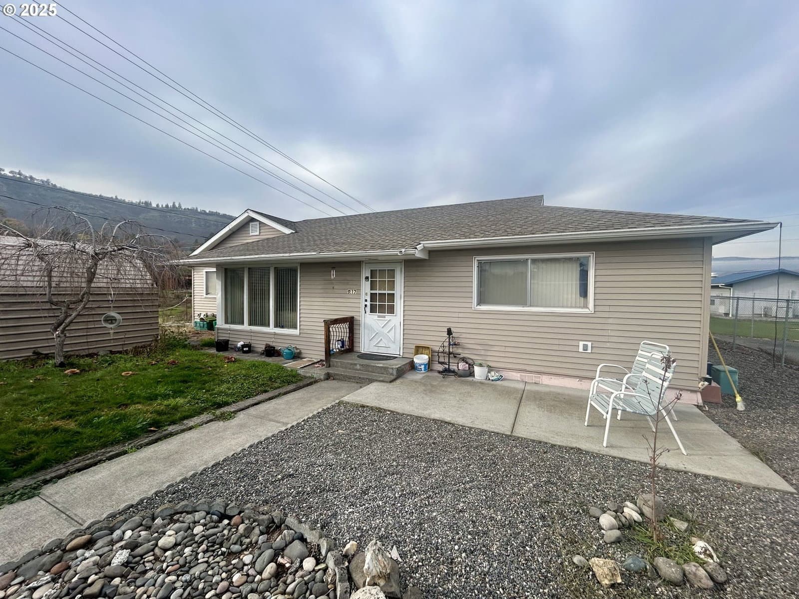 Primary listing photo, 917 MYRTLE ST, The Dalles, OR, 97058