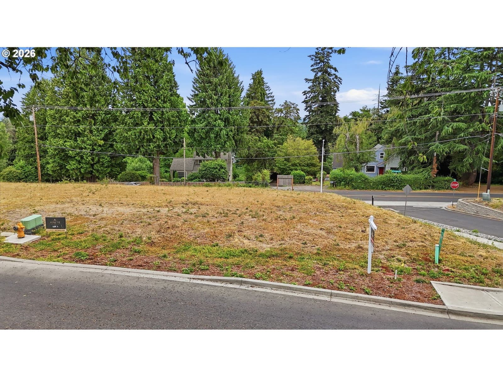 Listing photo 1 of 6