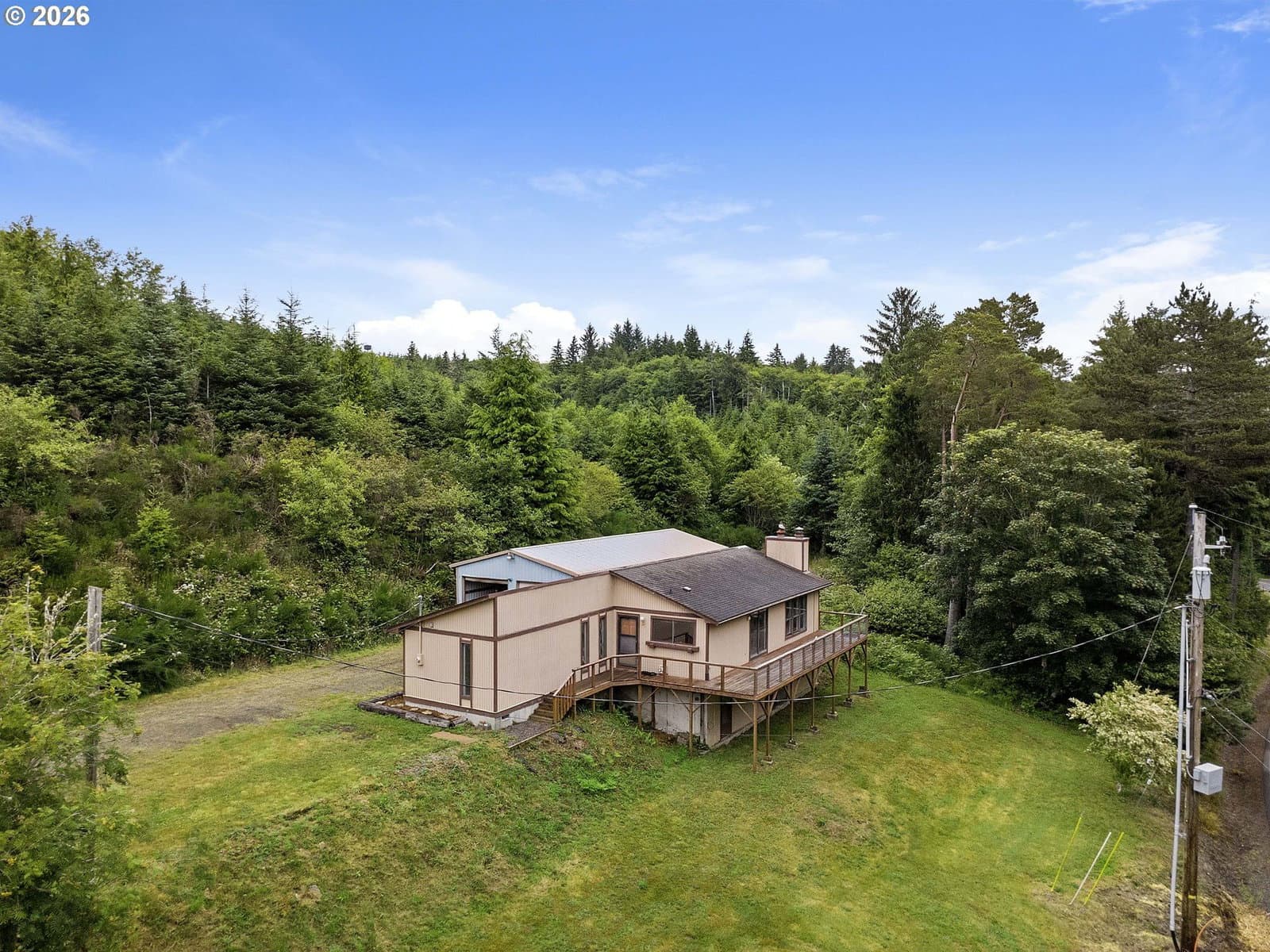 Listing photo 1 of 6