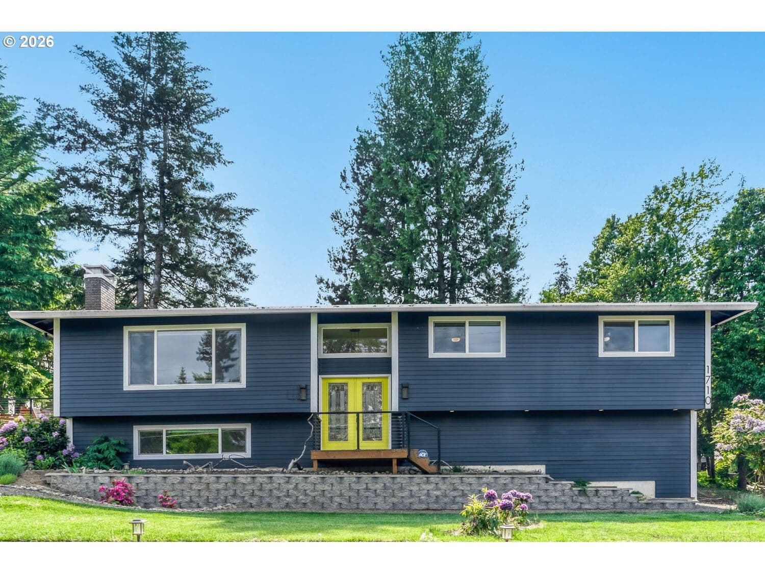 Primary listing photo, 1710 HILLCREST DR, West Linn, OR, 97068