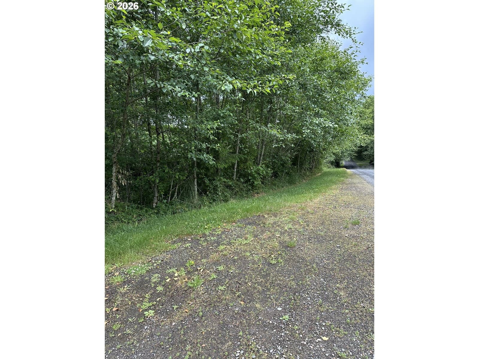 Listing photo 1 of 3