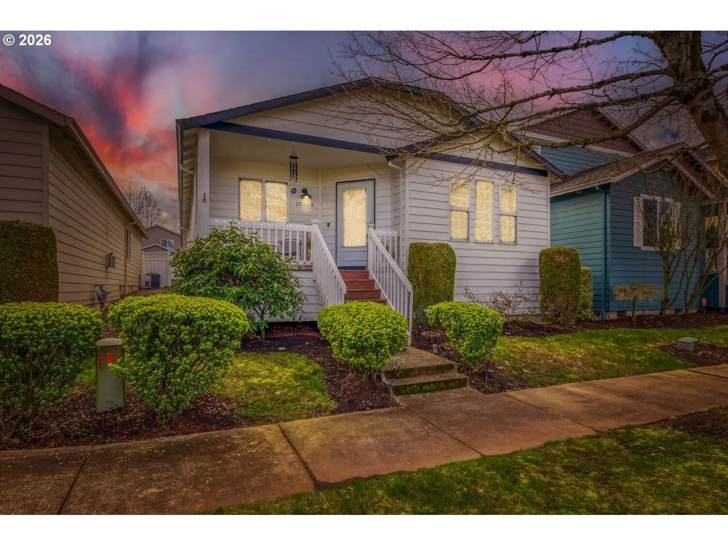 Primary listing photo, 20520 NE SHORE VIEW DR, Fairview, OR, 97024