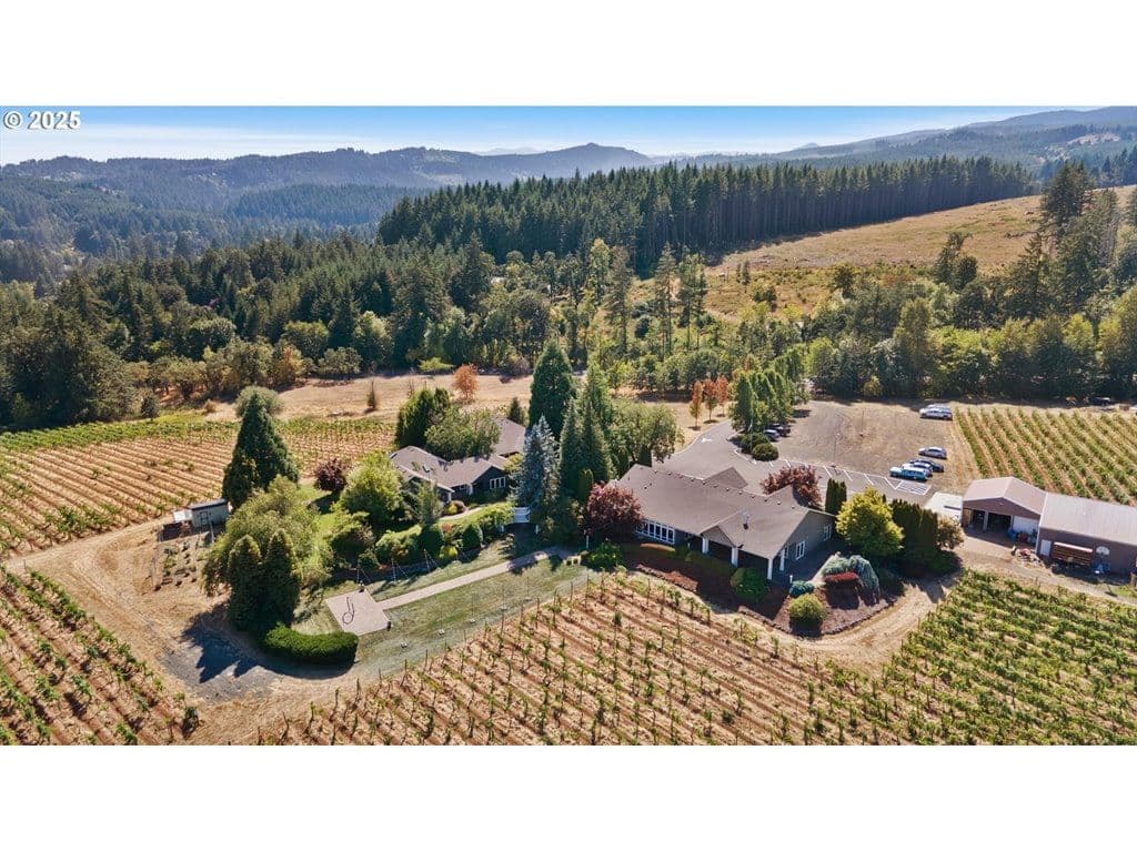 Primary listing photo, 300 REUBEN BOISE RD, Dallas, OR, 97338