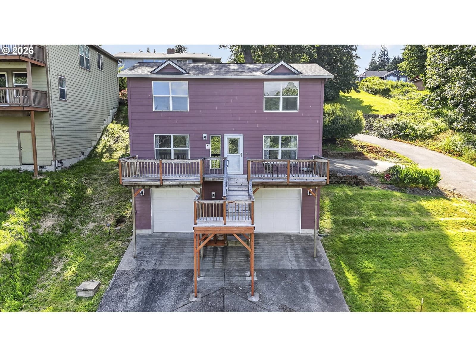 Listing photo 1 of 6