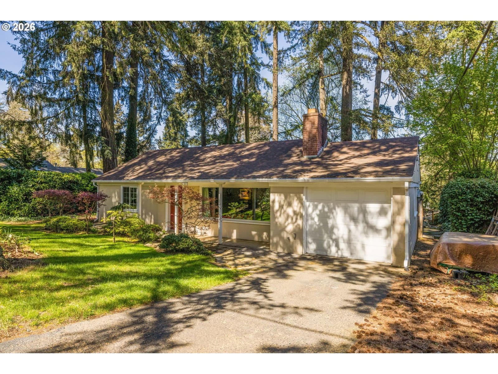 Primary listing photo, 1725 SOUTHSHORE BLVD, Lake Oswego, OR, 97034