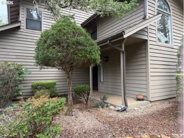 Primary listing photo, 1722 ARCH LN, Brookings, OR, 97415