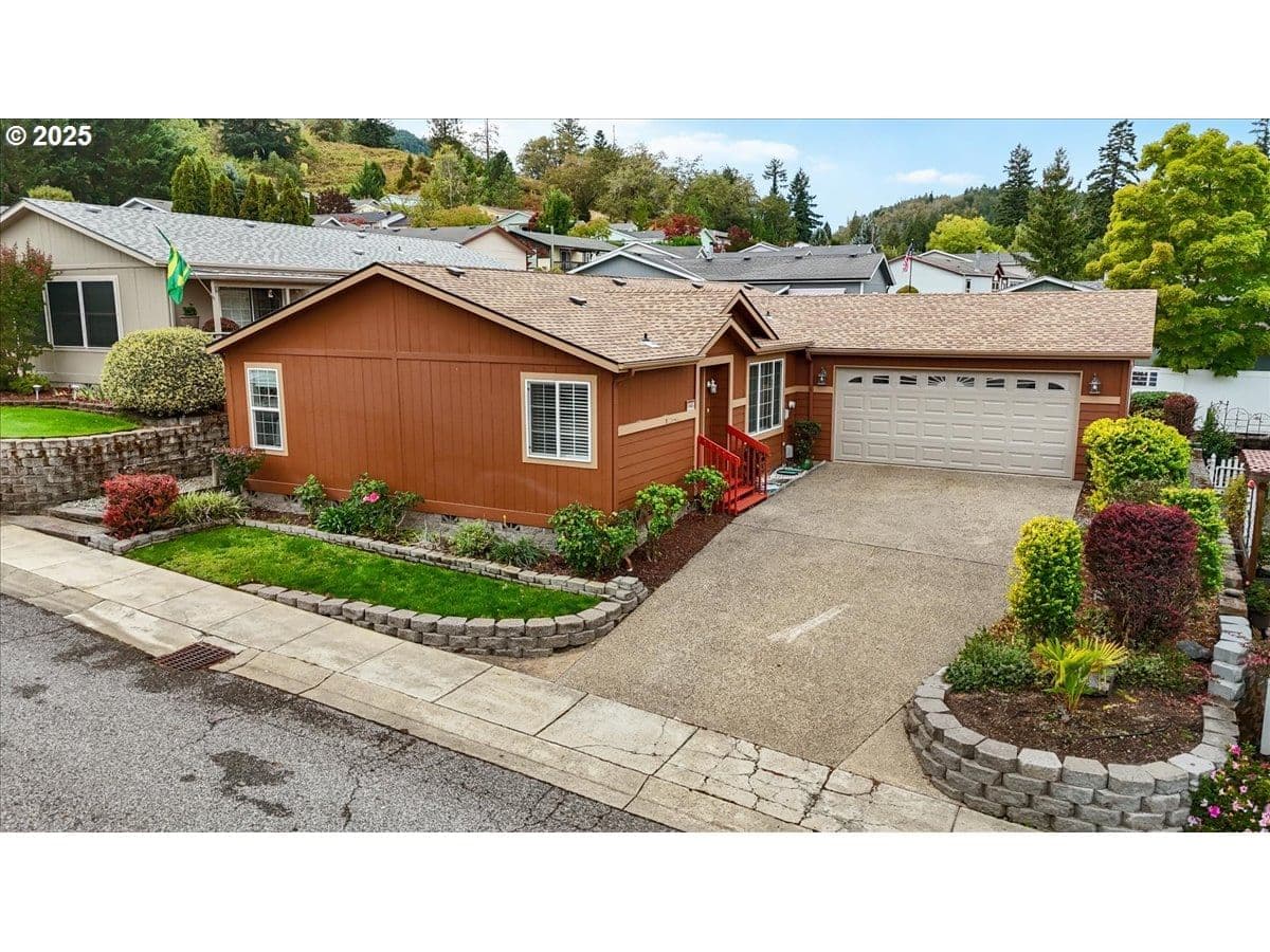 Primary listing photo, 145 SAMANTHA WAY, Canyonville, OR, 97417