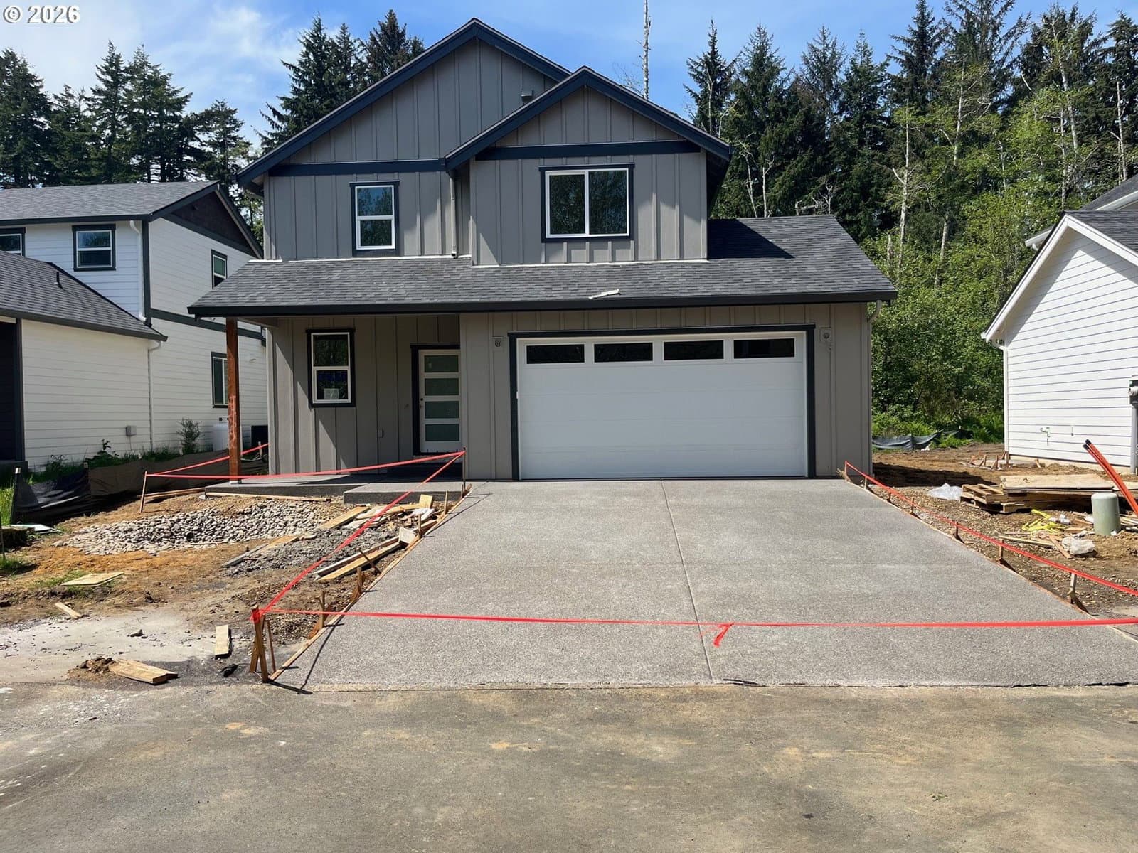 Listing photo 1 of 3