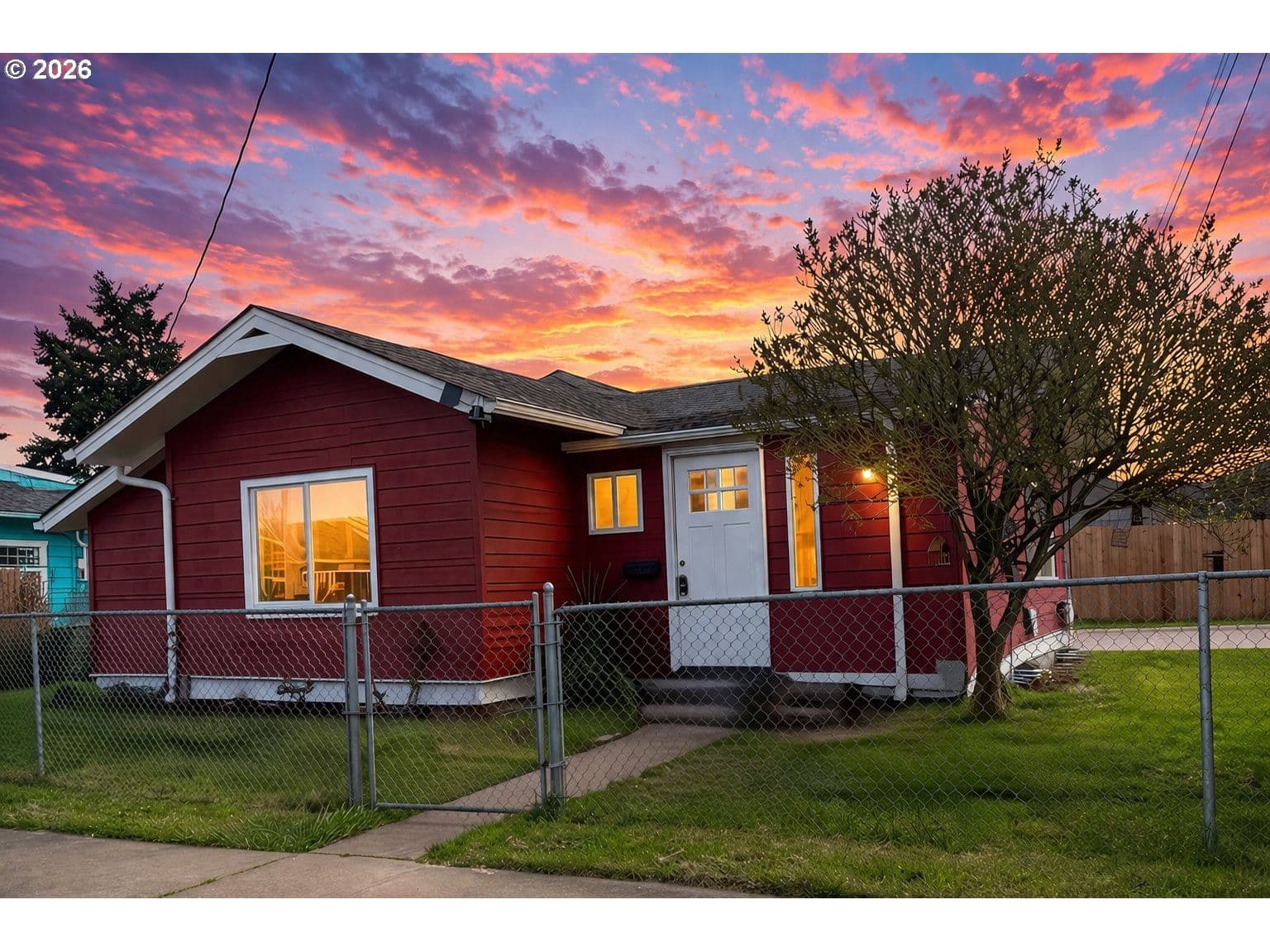 Primary listing photo, 506 S 5TH AVE, Kelso, WA, 98626