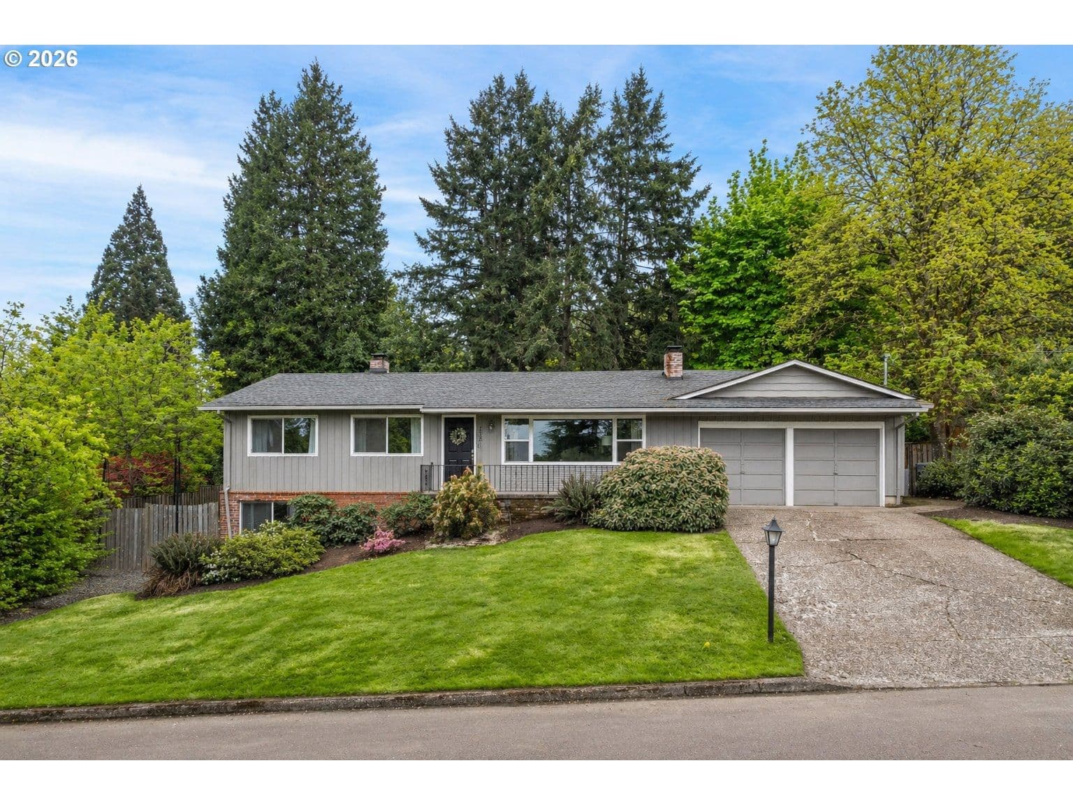 Primary listing photo, 2800 RAINIER PL, West Linn, OR, 97068