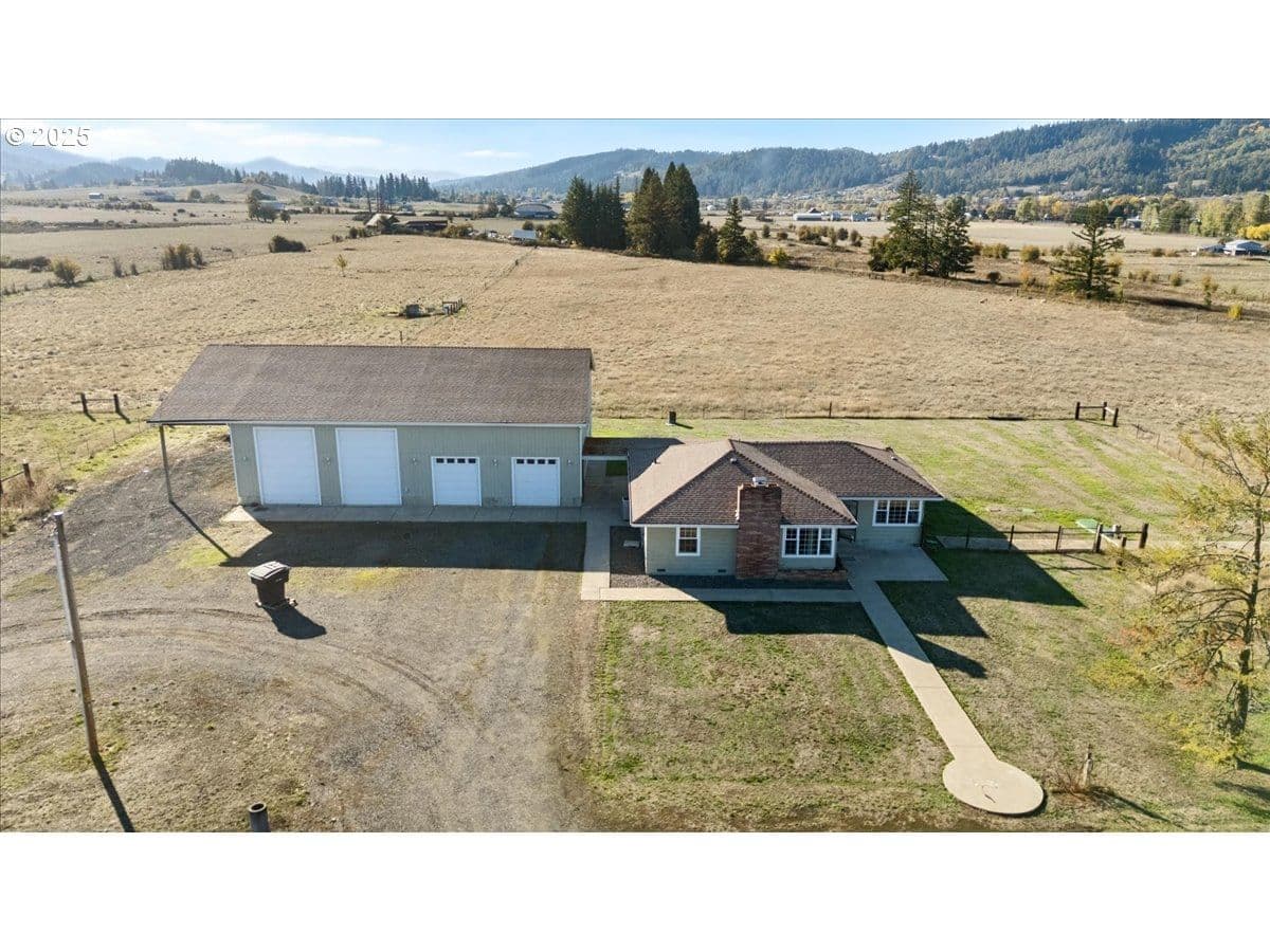 Primary listing photo, 557 PLAT B RD, Sutherlin, OR, 97479