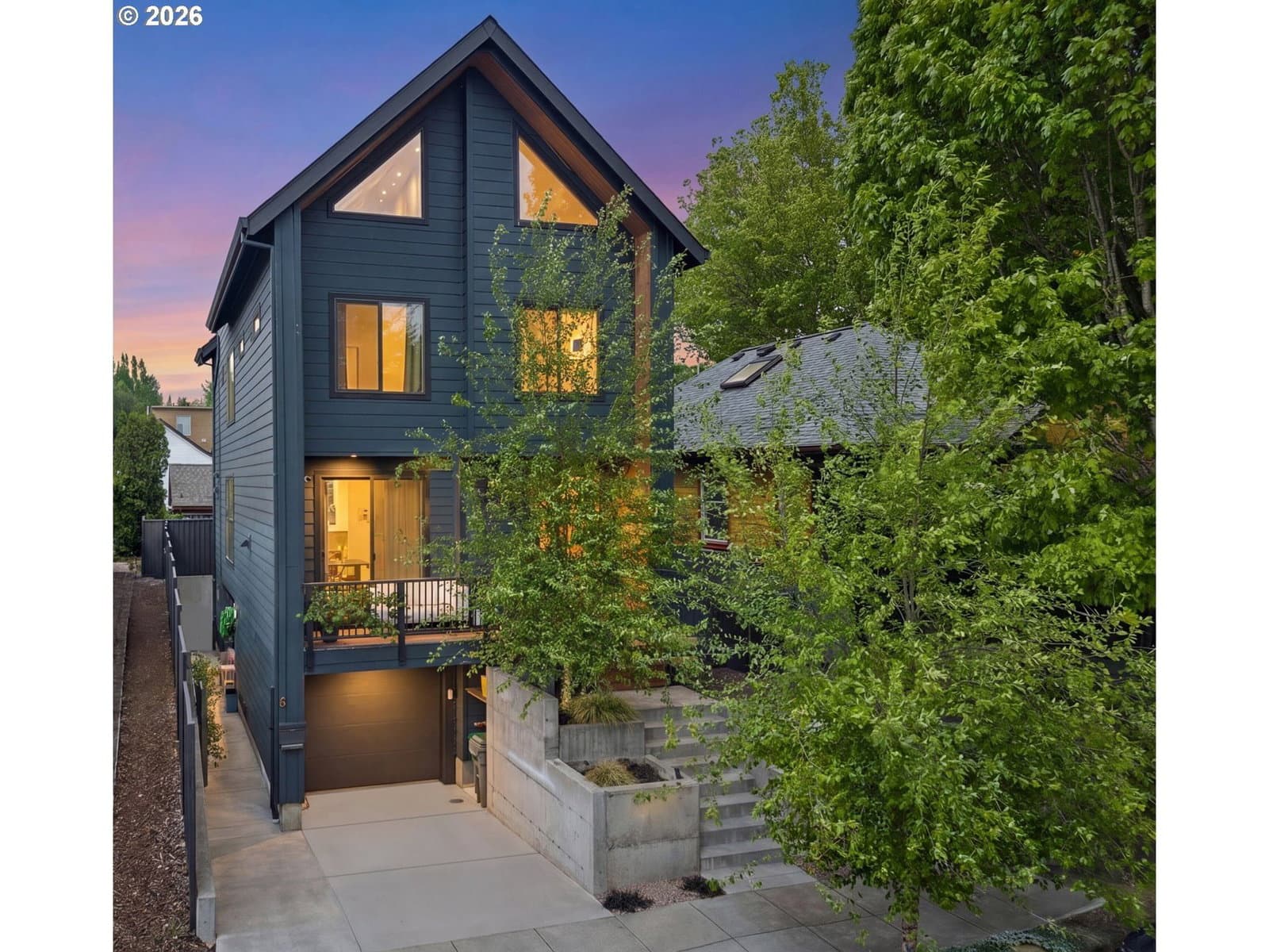 Primary listing photo, 2897 SE SHERMAN ST #A, Portland, OR, 97214