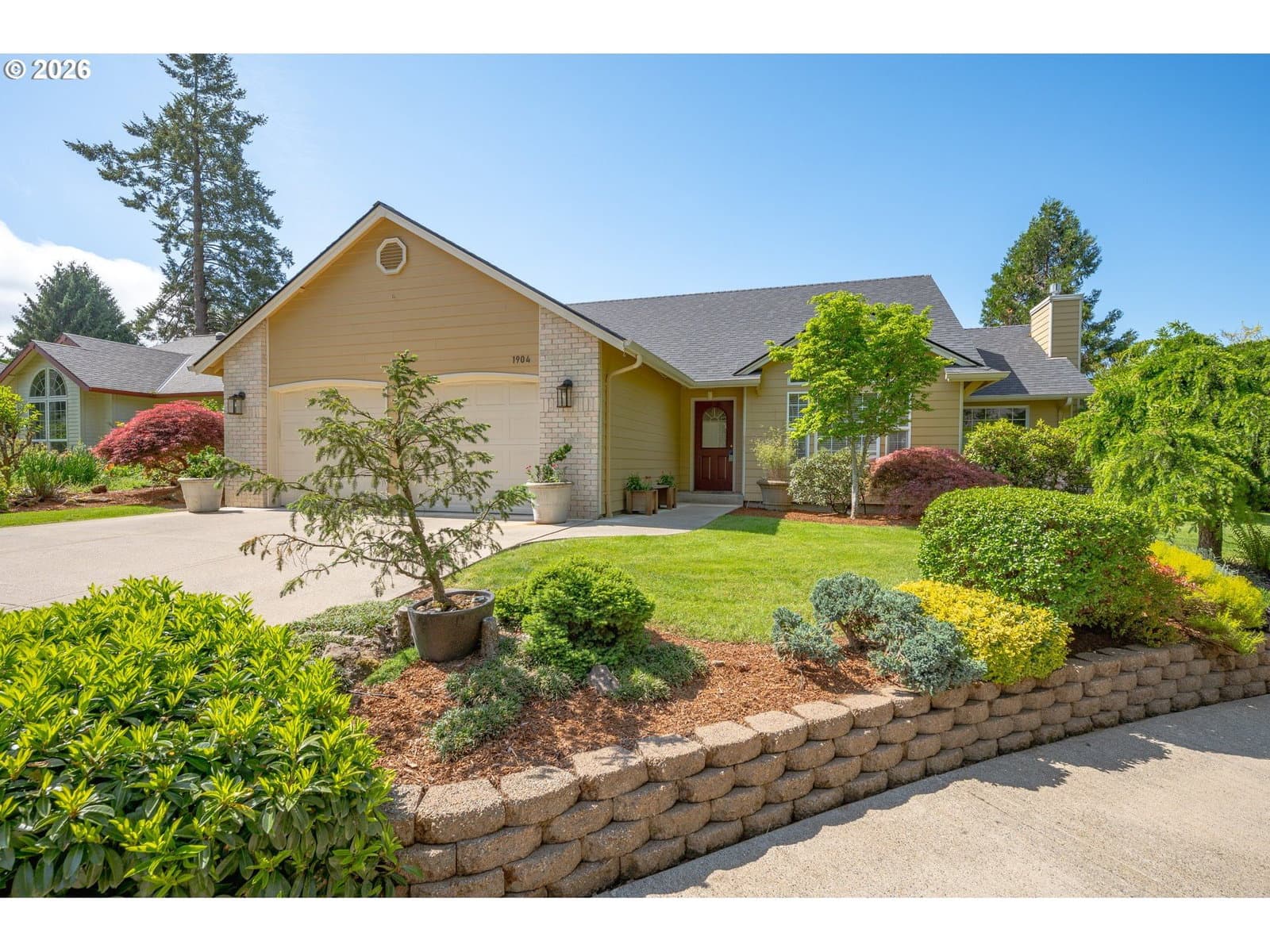 Primary listing photo, 1904 NE GIBBS CIR, McMinnville, OR, 97128
