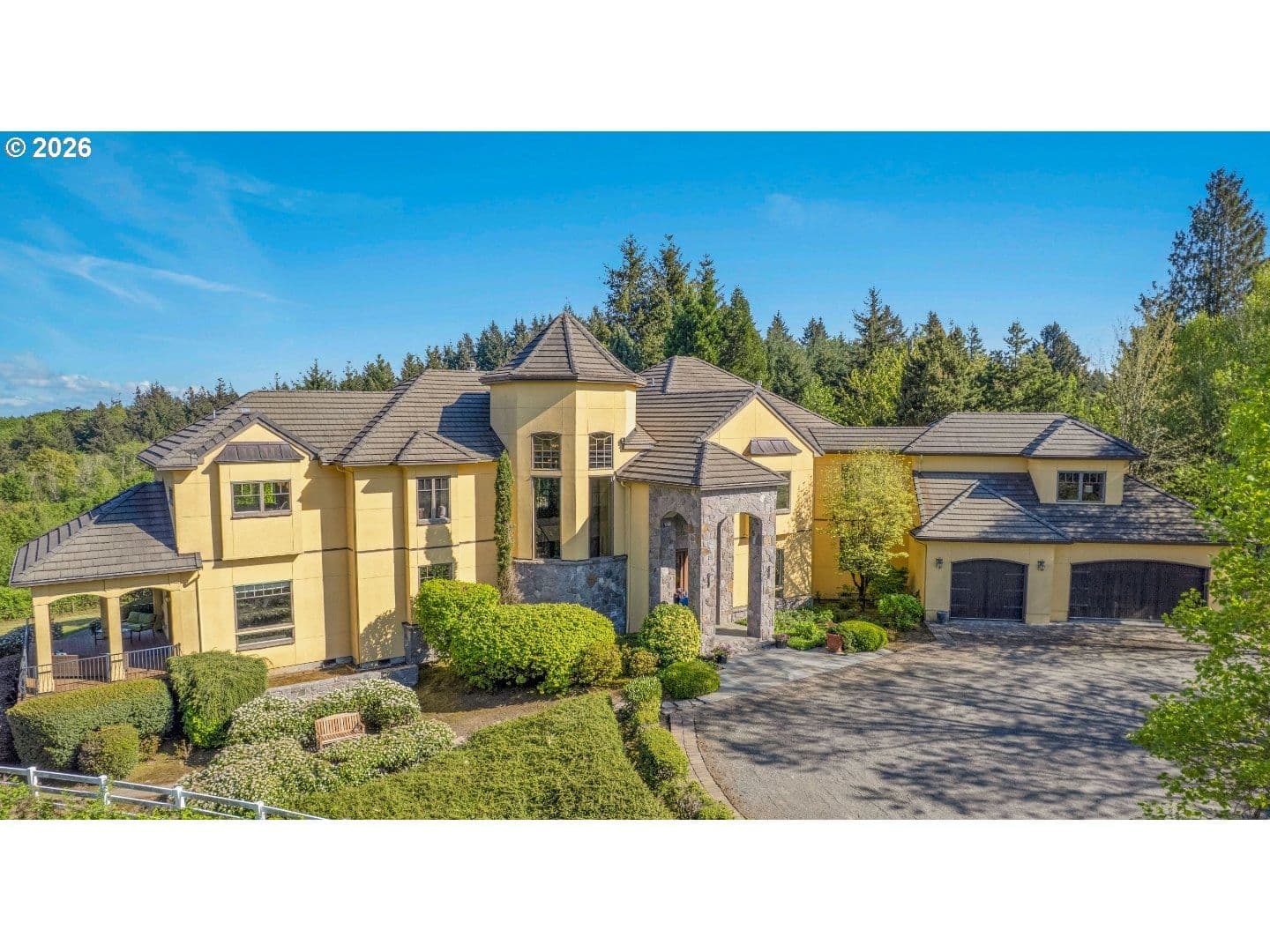 Listing photo 1 of 6