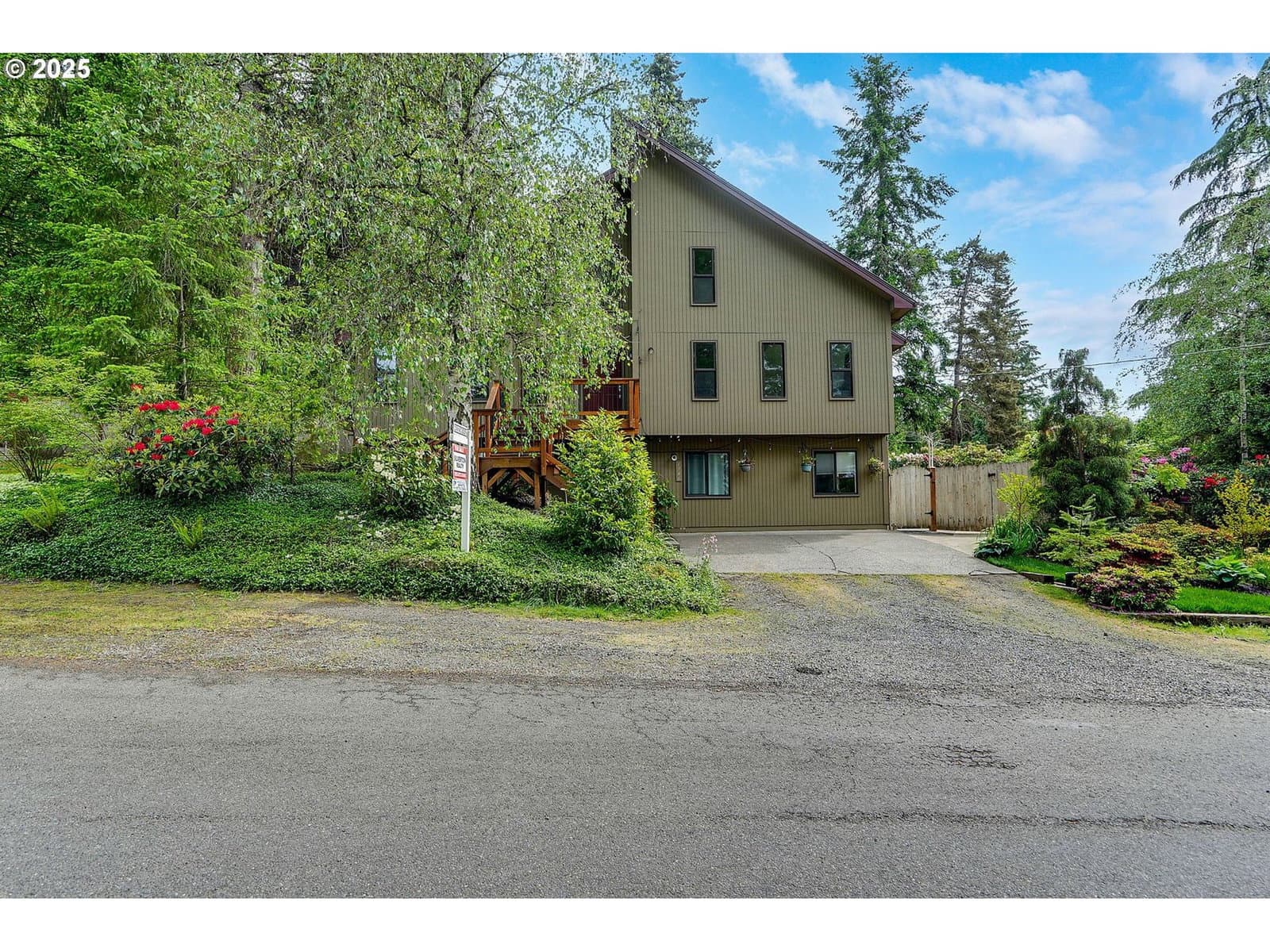 Primary listing photo, 1946 ROBERTA AVE, Salem, OR, 97302