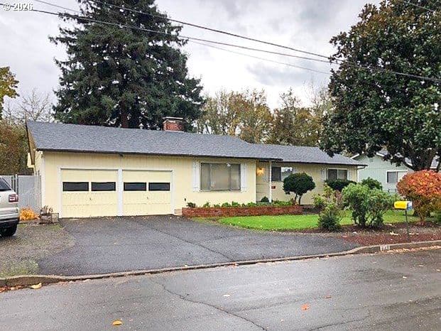 Primary listing photo, 1649 NW MARTIN AVE, Roseburg, OR, 97471