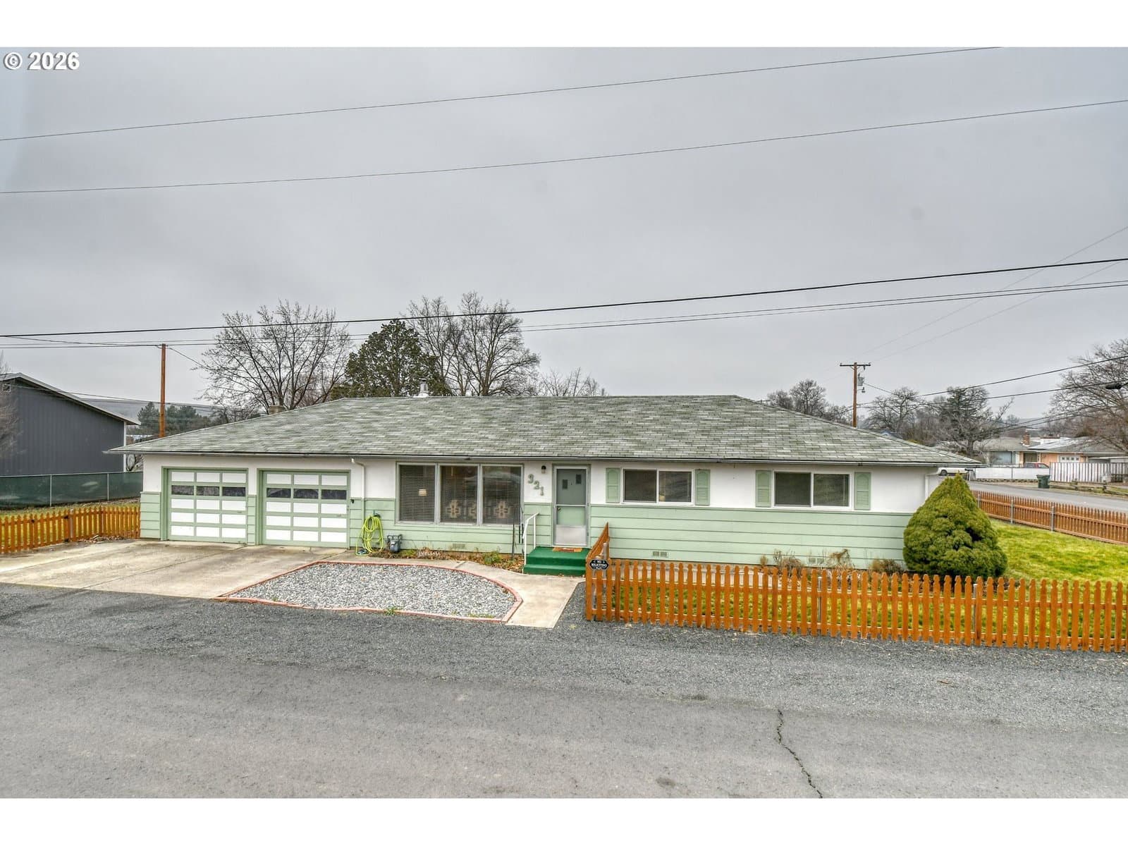 Primary listing photo, 321 NE 42ND ST, Pendleton, OR, 97801