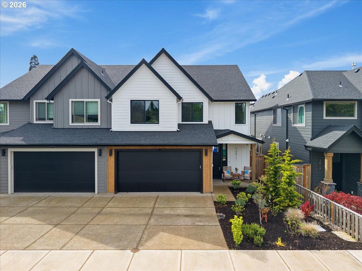 Primary listing photo, 14011 SE LINDEN LN, Milwaukie, OR, 97222