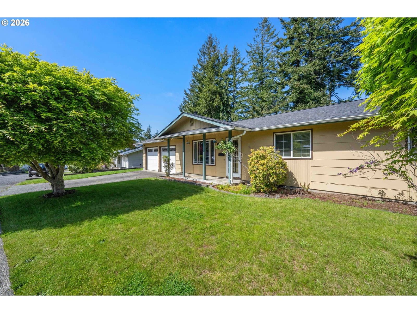 Primary listing photo, 3864 VISTA DR, North Bend, OR, 97459