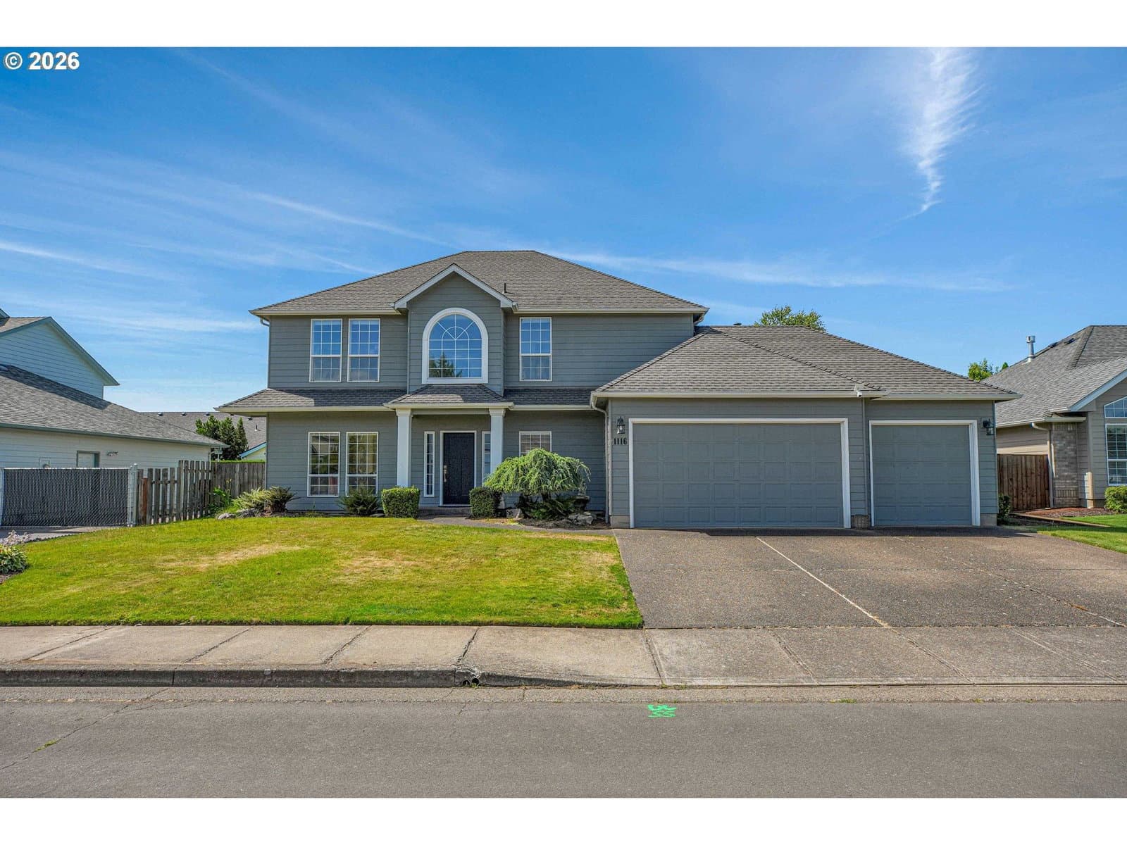 Listing photo 1 of 6