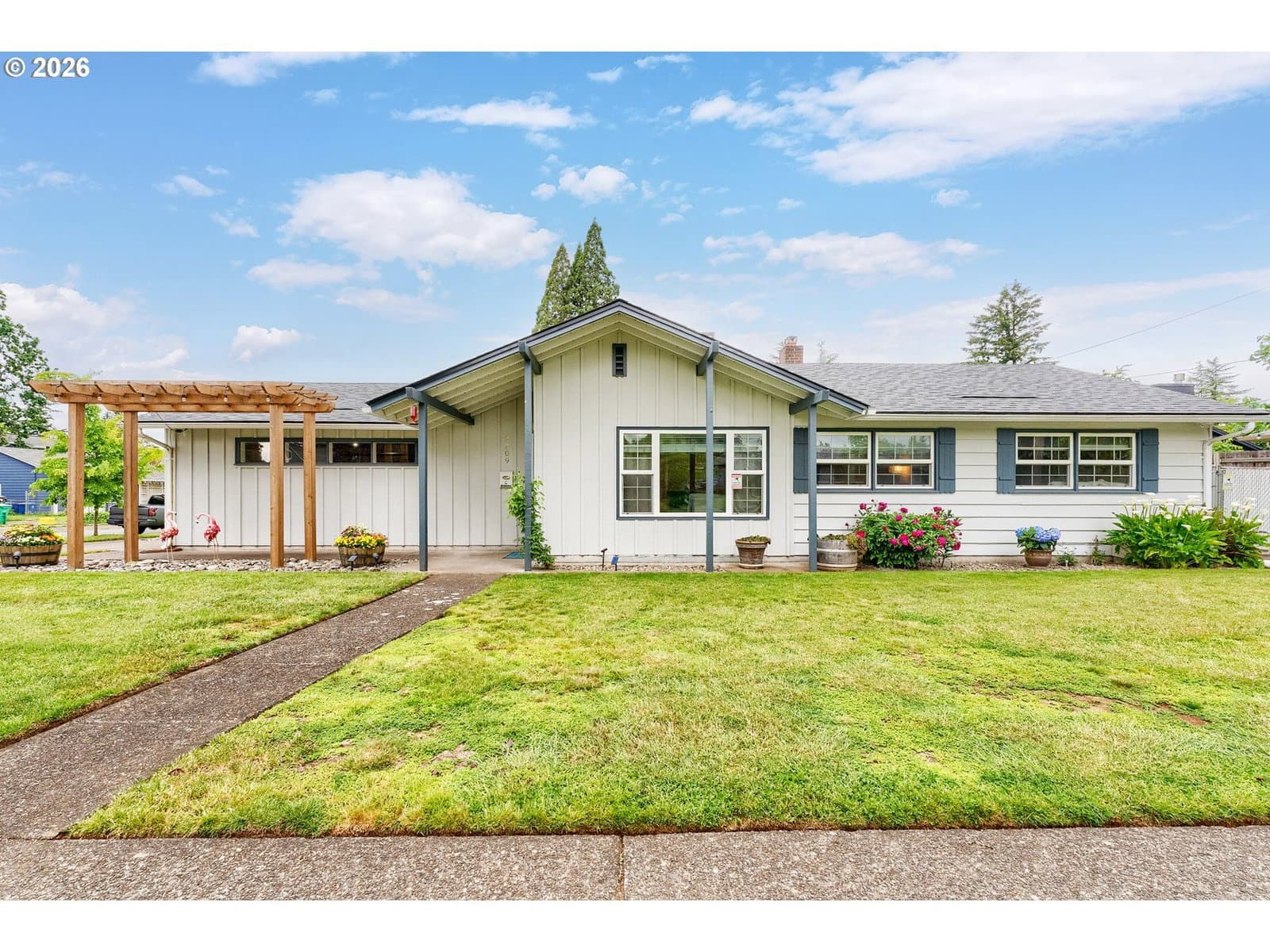 Primary listing photo, 2209 NE 108TH AVE, Portland, OR, 97220