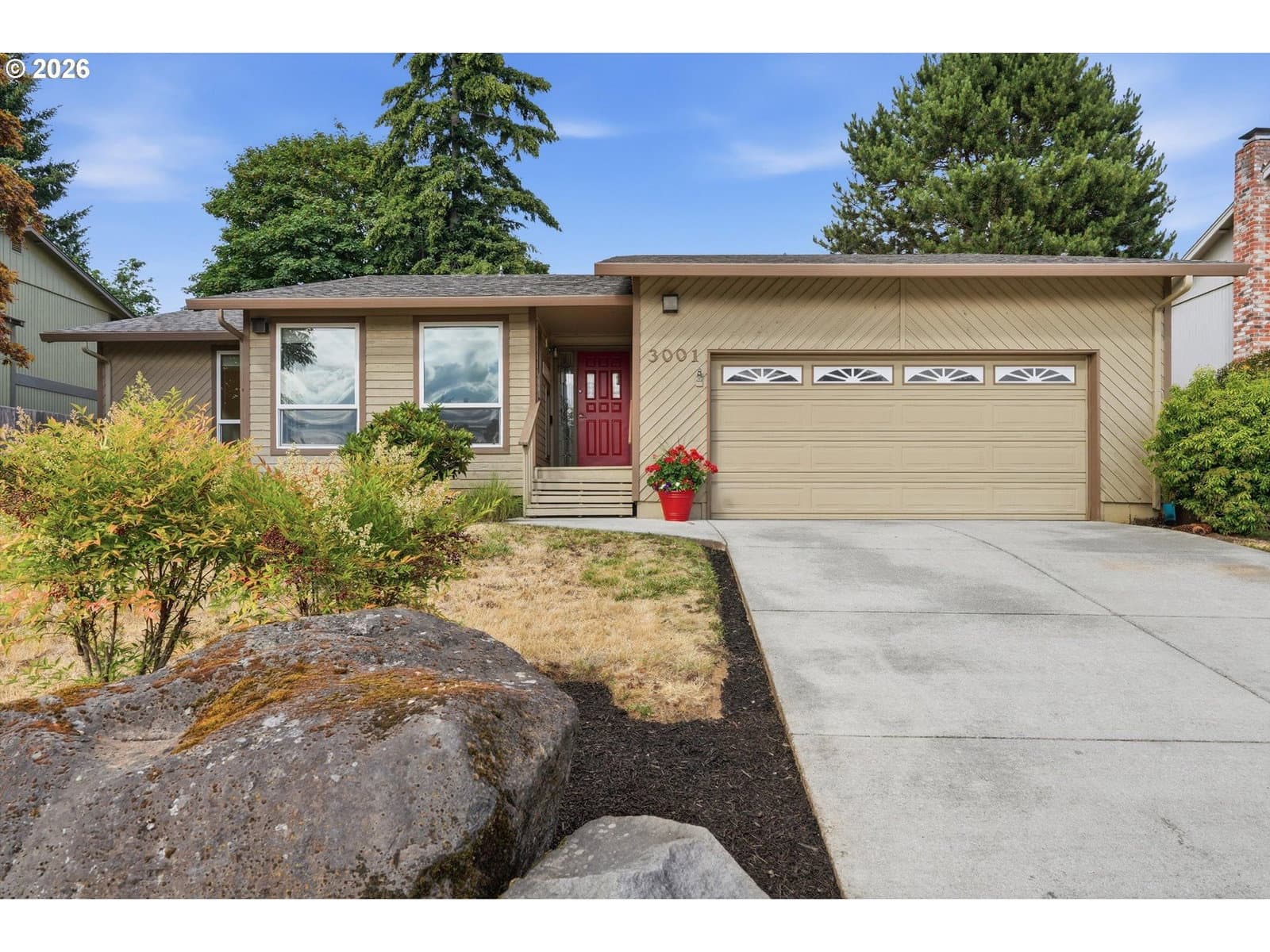 3001 SE BLAIRMONT DR