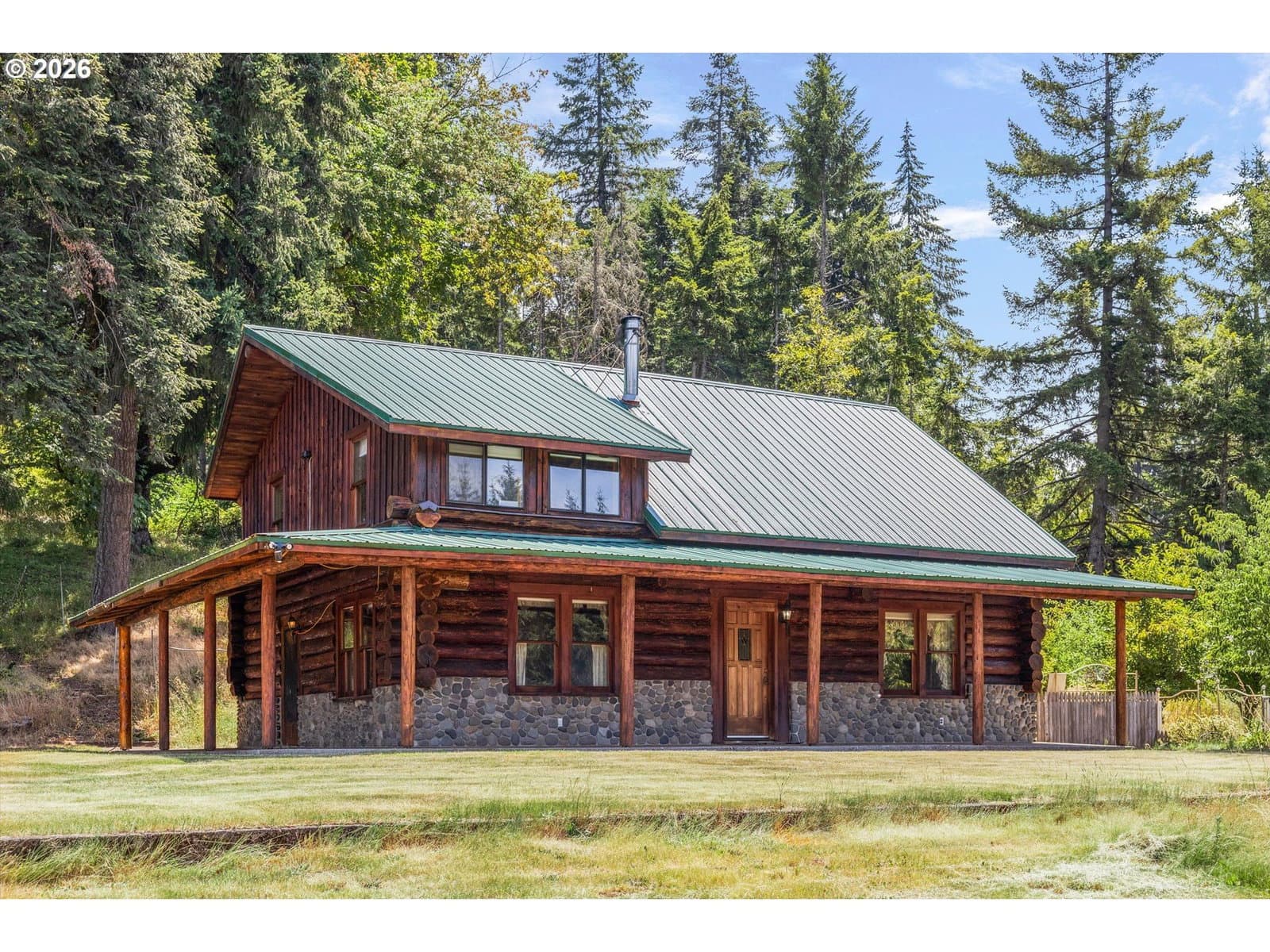 Listing photo 1 of 6
