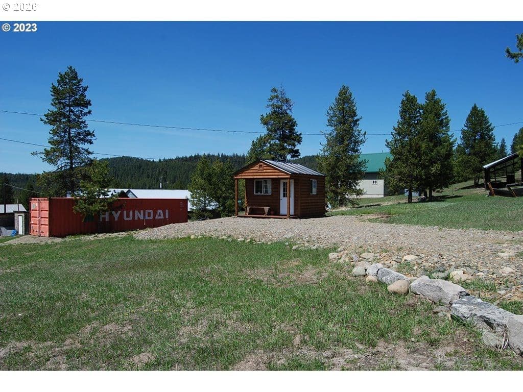 Primary listing photo, 1442 Center ST, Granite, OR, 97877