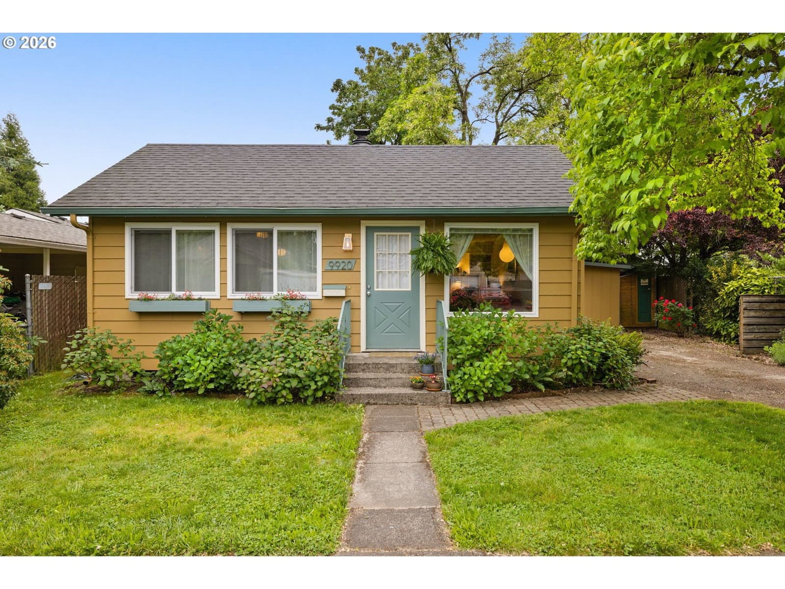 Primary listing photo, 9920 SE ELLIS ST, Portland, OR, 97266