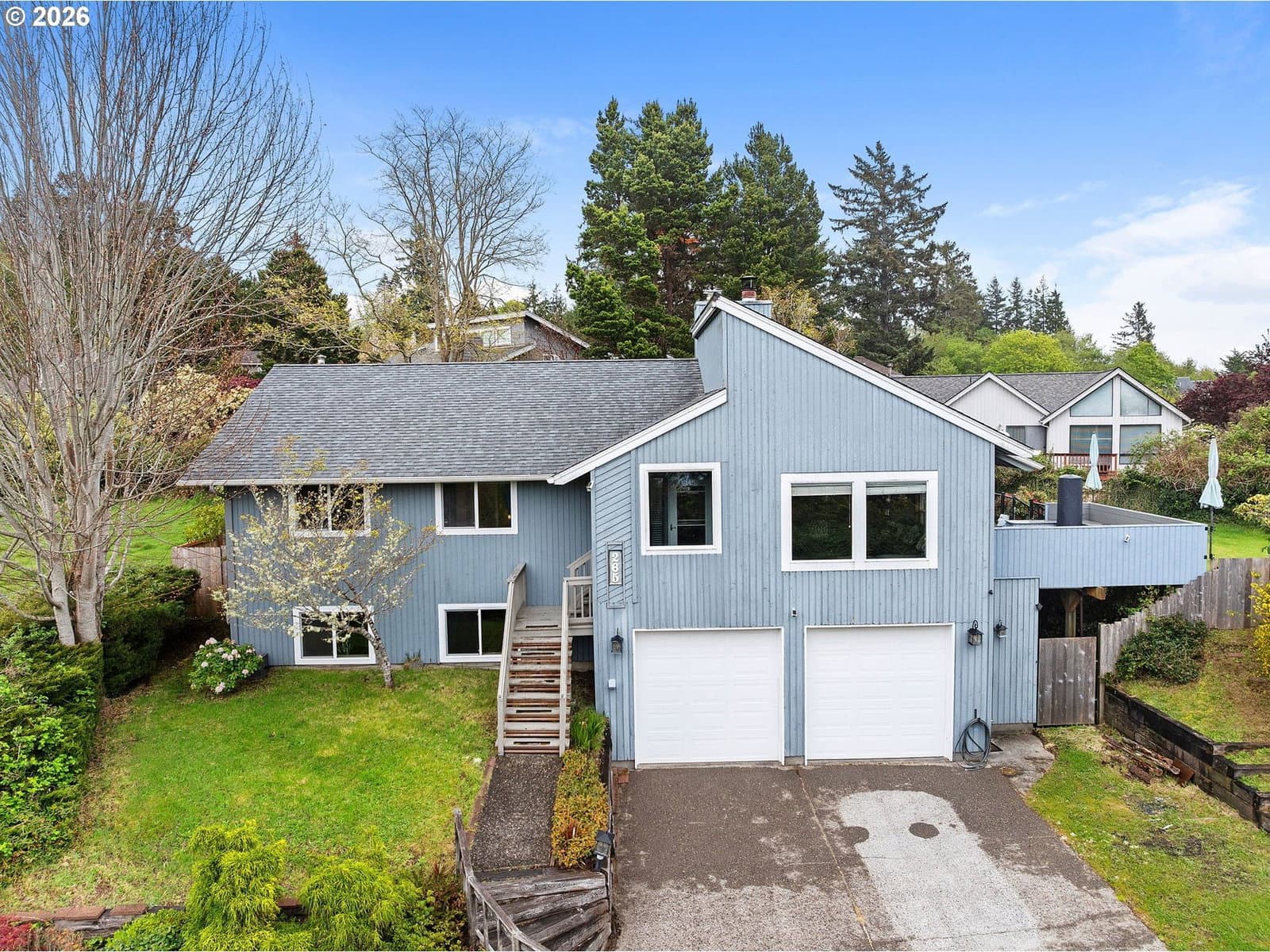 Listing photo 1 of 6