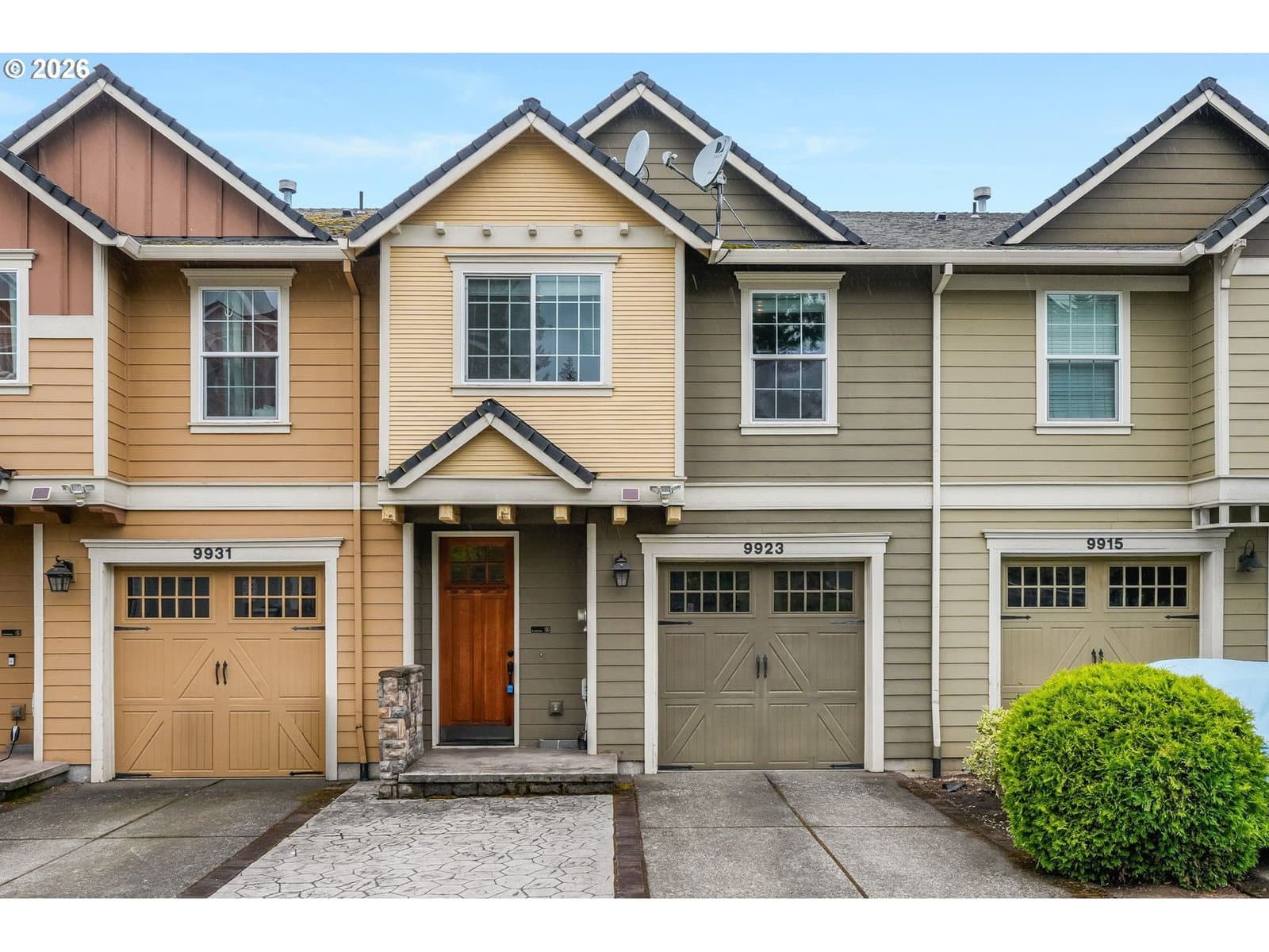 Listing photo 1 of 6