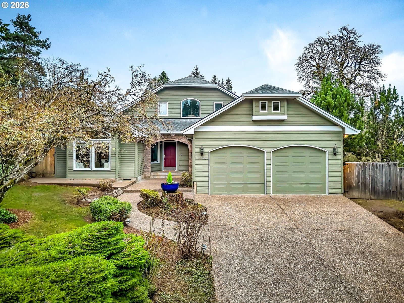 Primary listing photo, 16635 SE SUNRIDGE LN, Milwaukie, OR, 97267