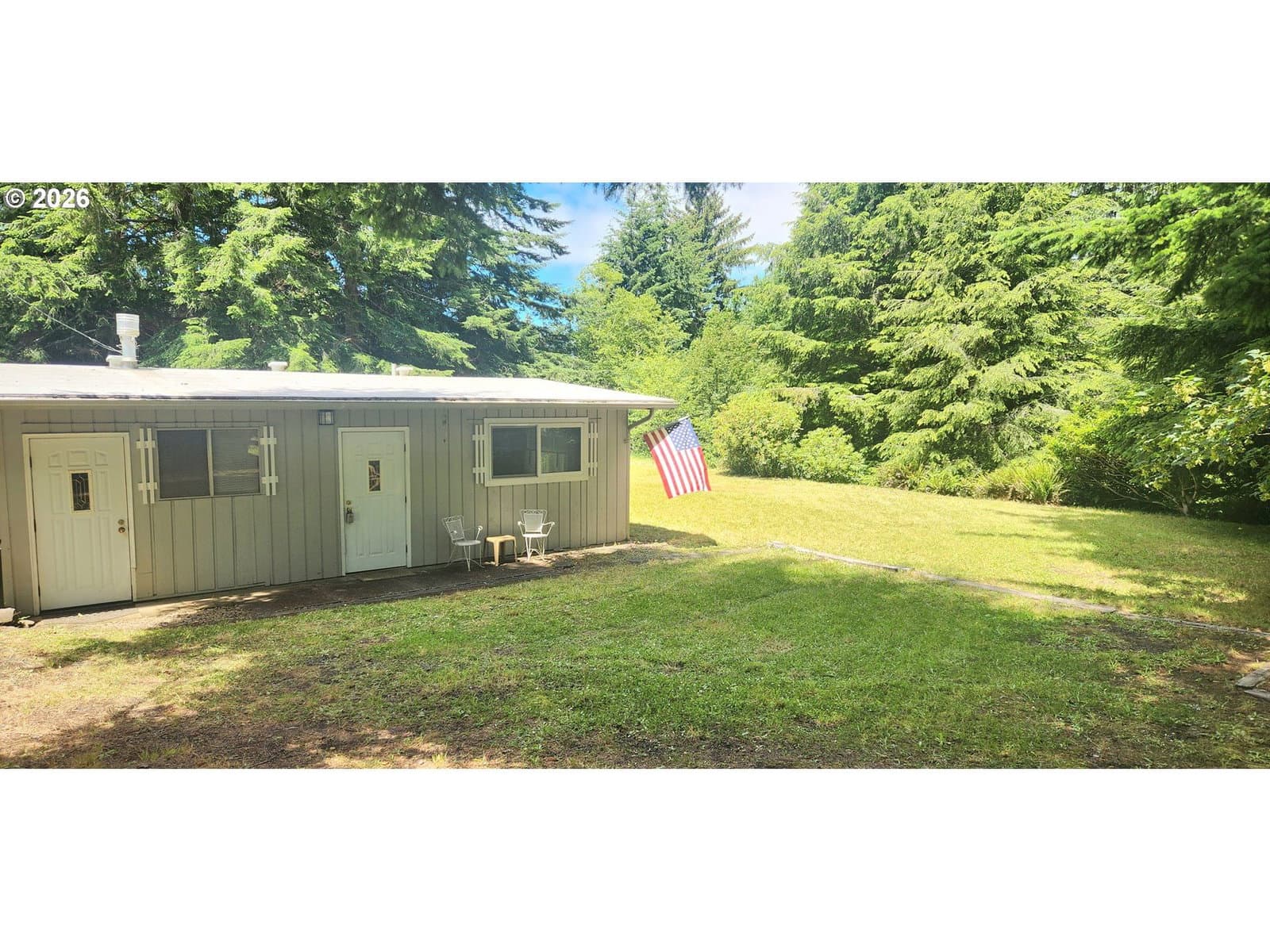 Listing photo 1 of 6