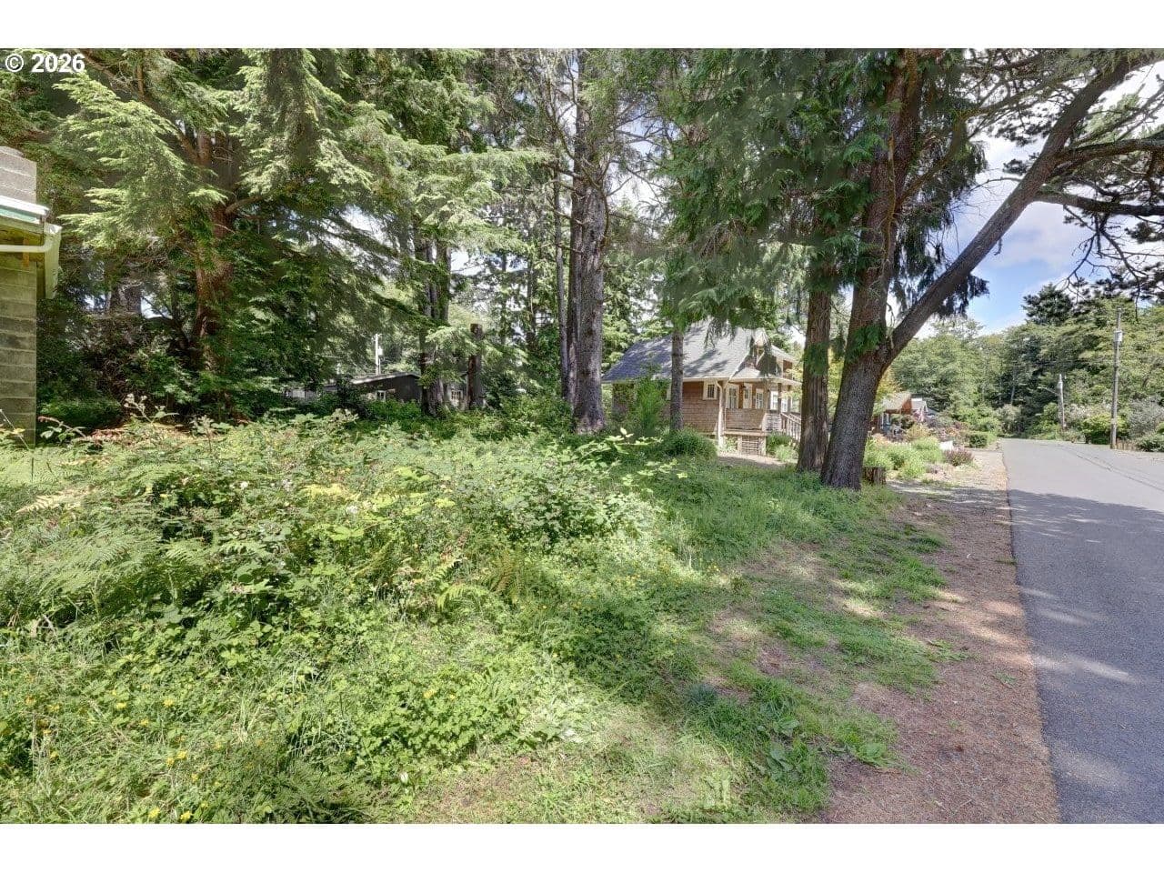 Primary listing photo, 216 E Harrison ST, Cannon Beach, OR, 97110
