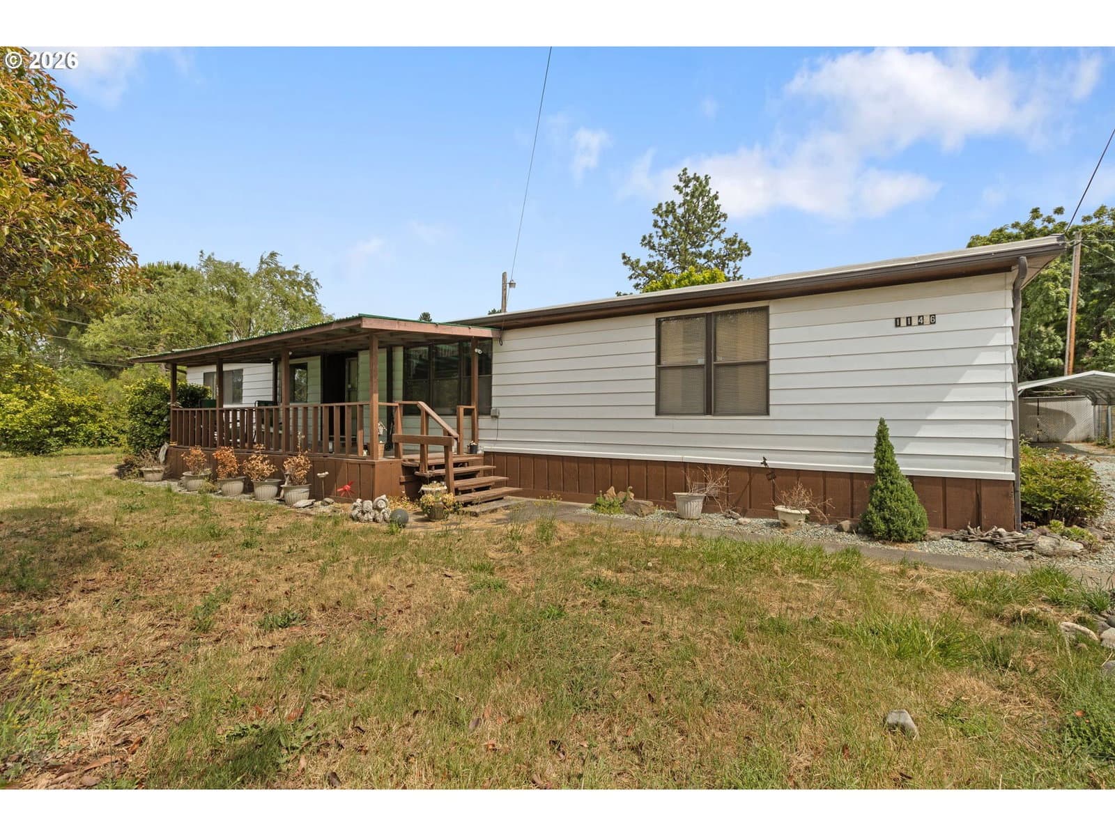 Listing photo 1 of 6